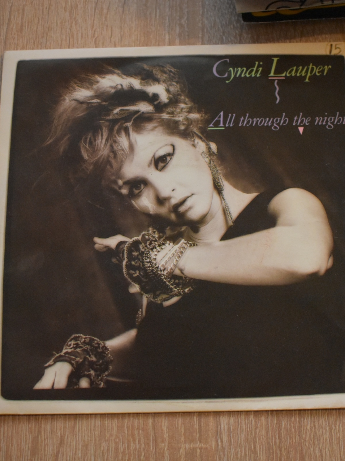 SINGLE / Cyndi Lauper – All Through The Night