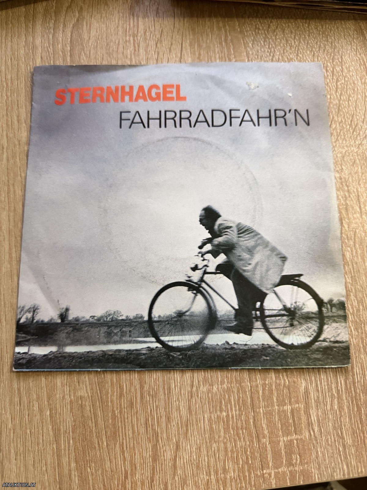 SINGLE / Sternhagel – Fahrradfahr'n