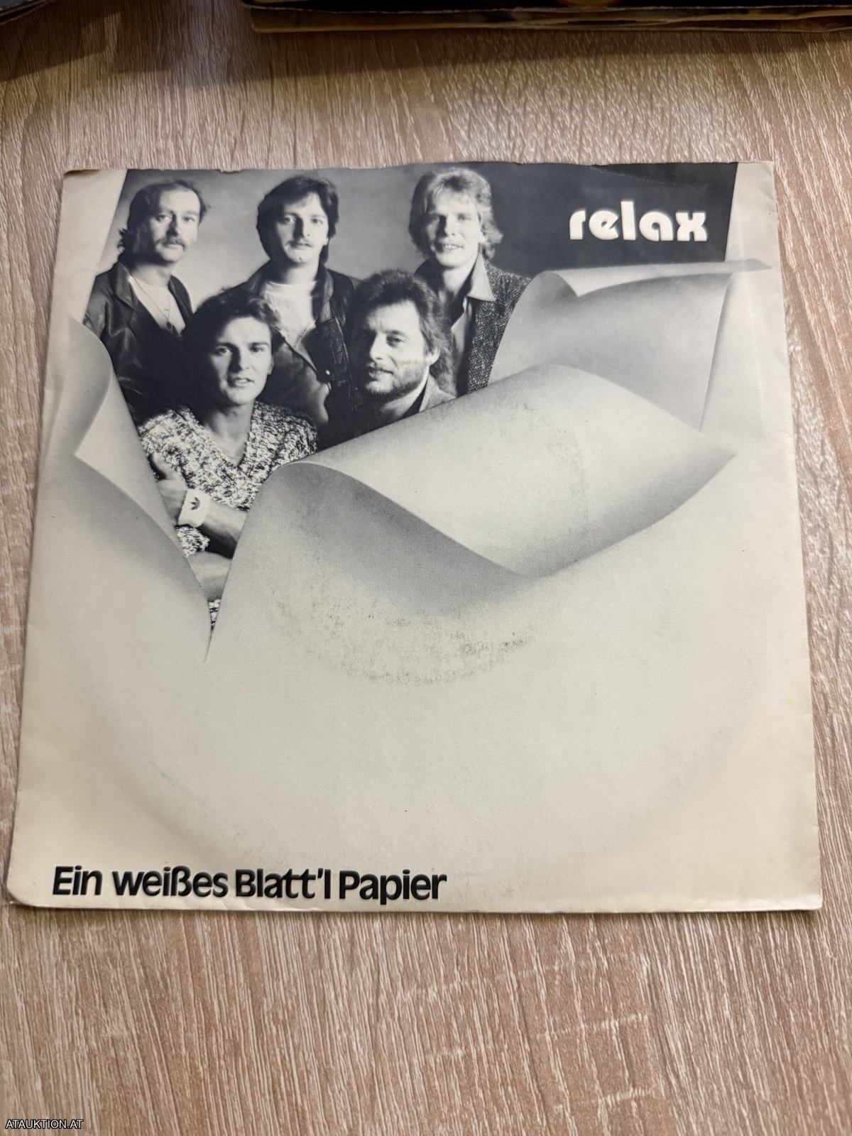 SINGLE / Relax – Ein Weißes Blatt'l Papier