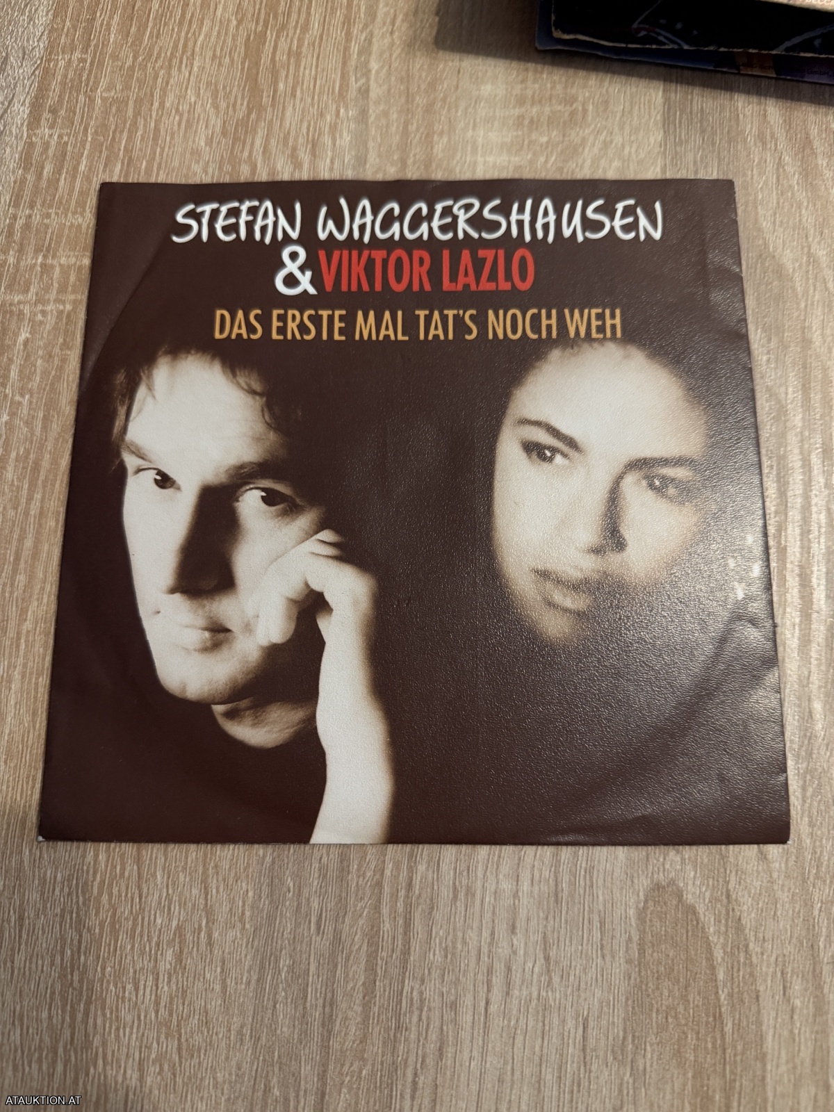 SINGLE / Stefan Waggershausen & Viktor Lazlo – Das Erste Mal Tat's Noch Weh