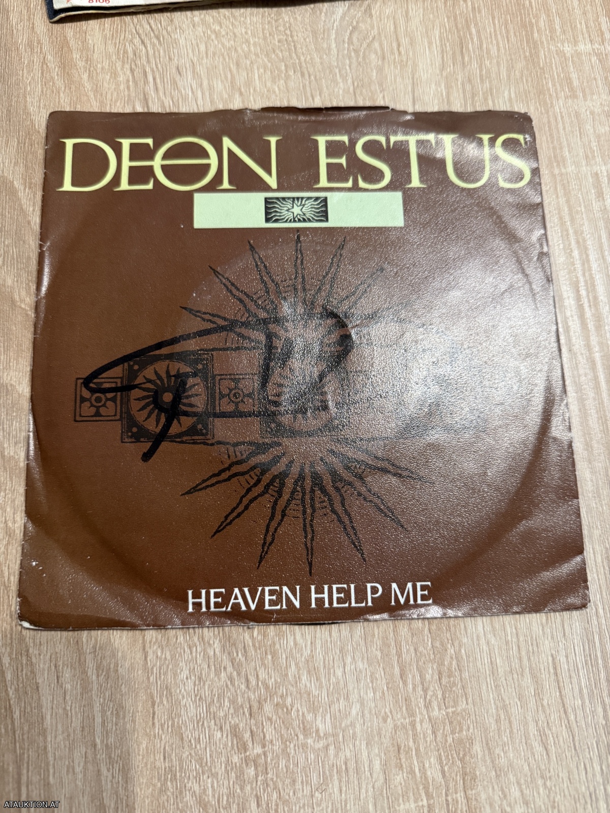 SINGLE / Deon Estus – Heaven Help Me