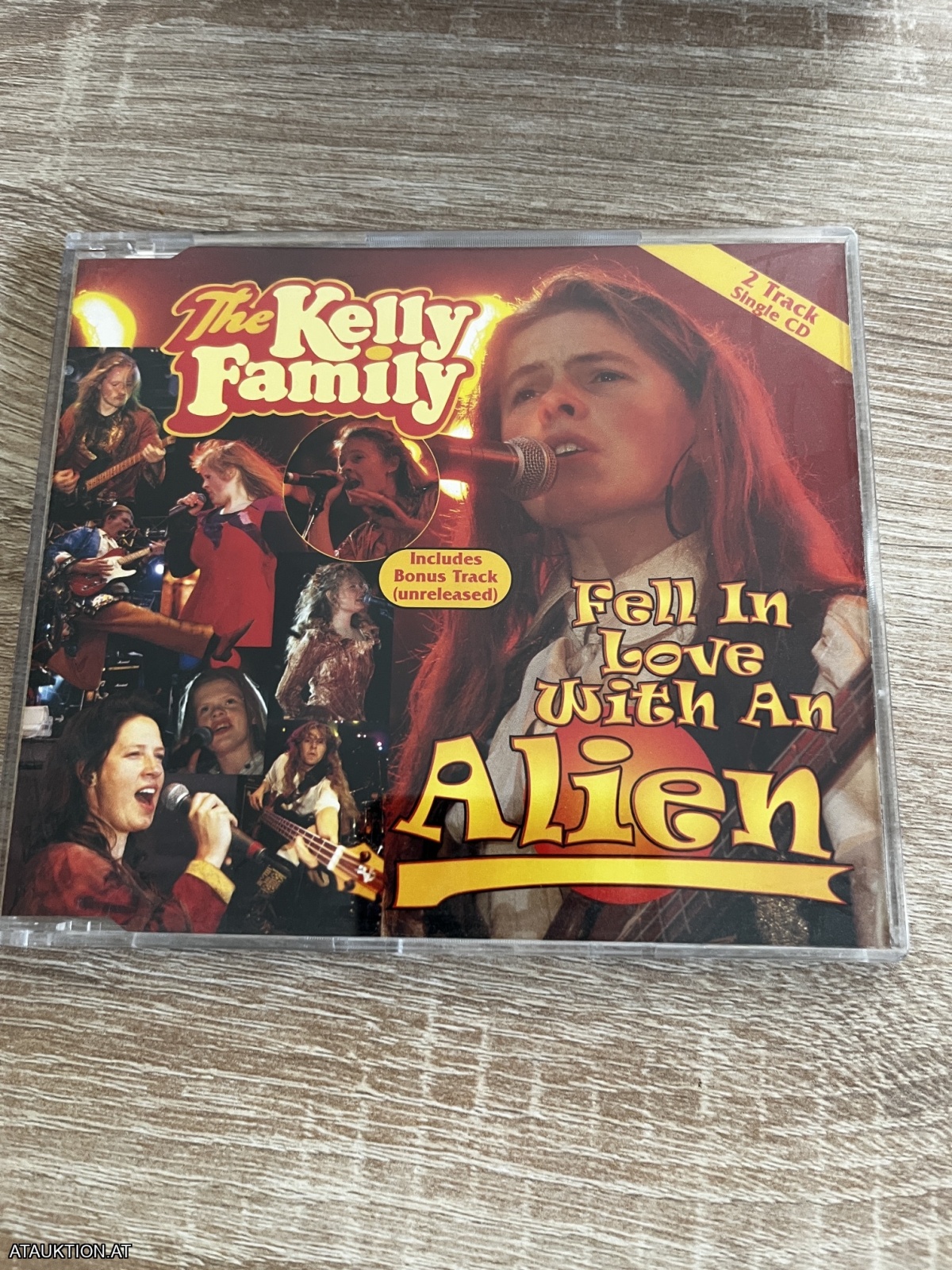 CD / The Kelly Family – Fell In Love With An Alien