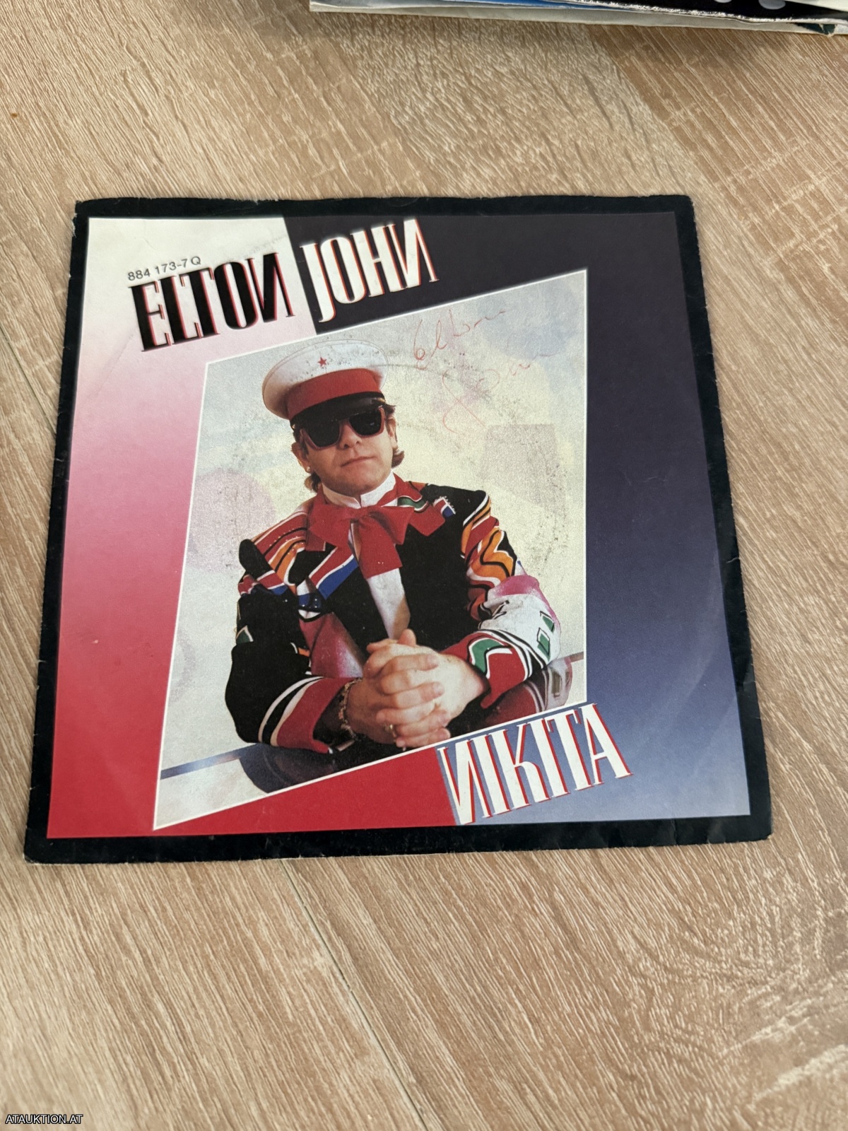 SINGLE / Elton John – Nikita