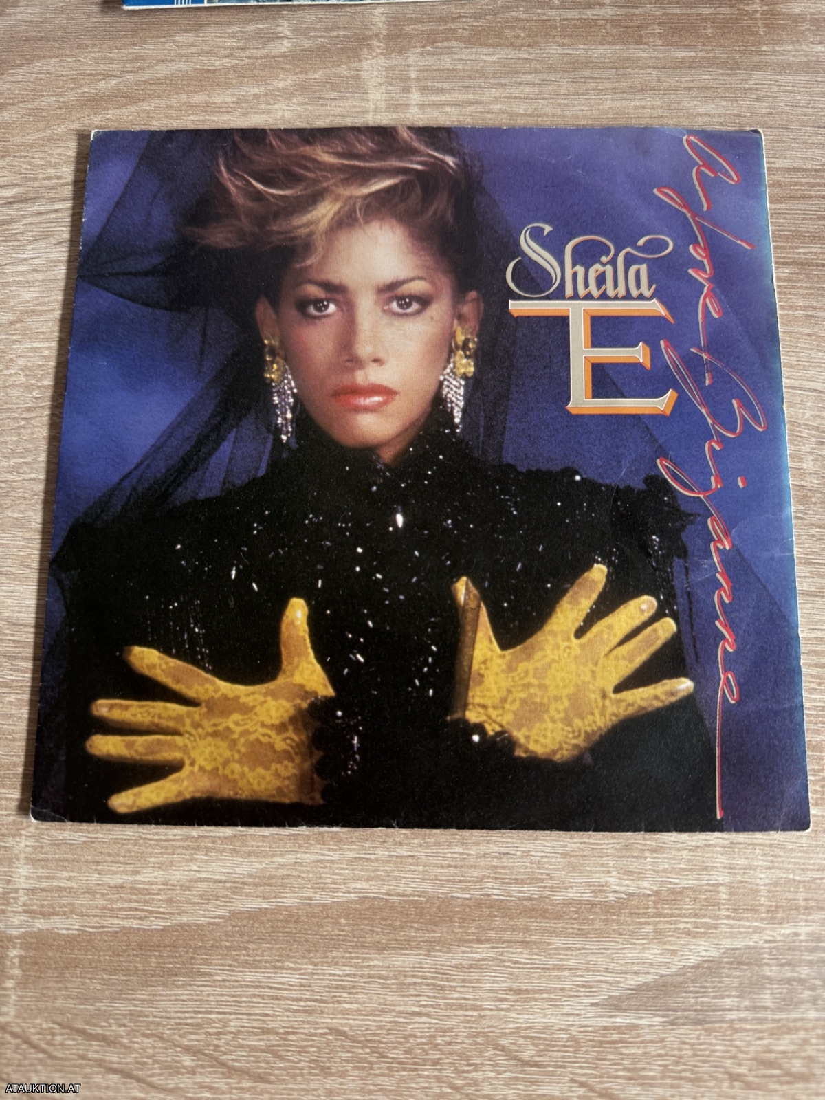 SINGLE / Sheila E – A Love Bizarre