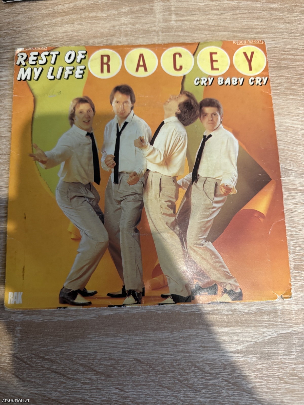 SINGLE / Racey – Rest Of My Life