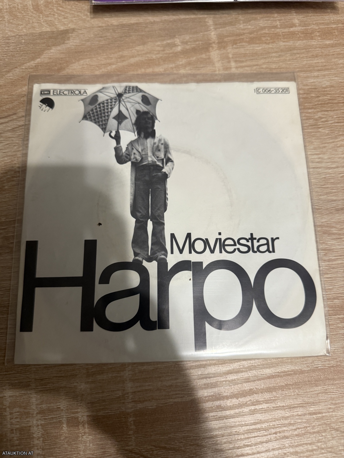 SINGLE / Harpo – Moviestar