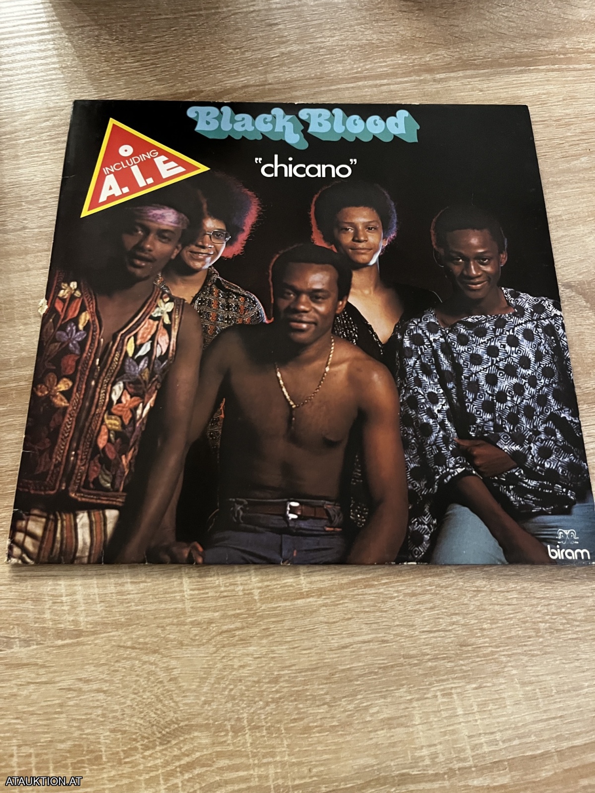 LP / Black Blood – Chicano