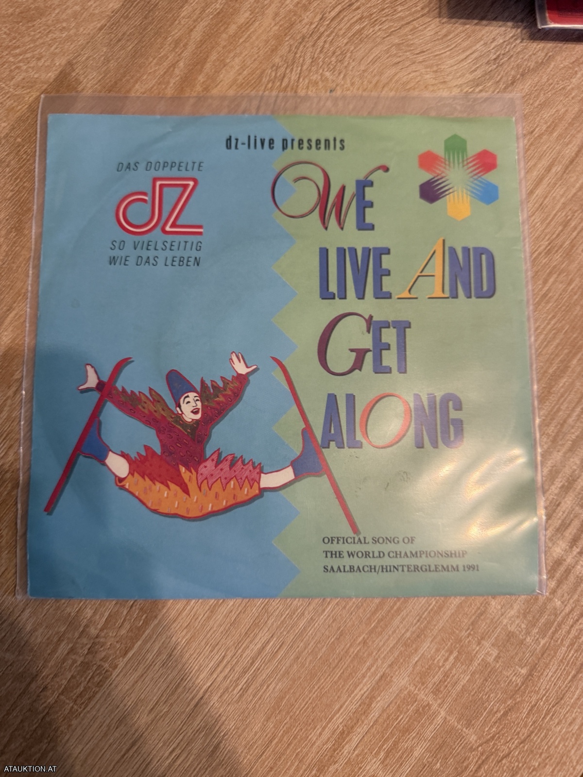 SINGLE / DZ-Live – We Live And Get Along