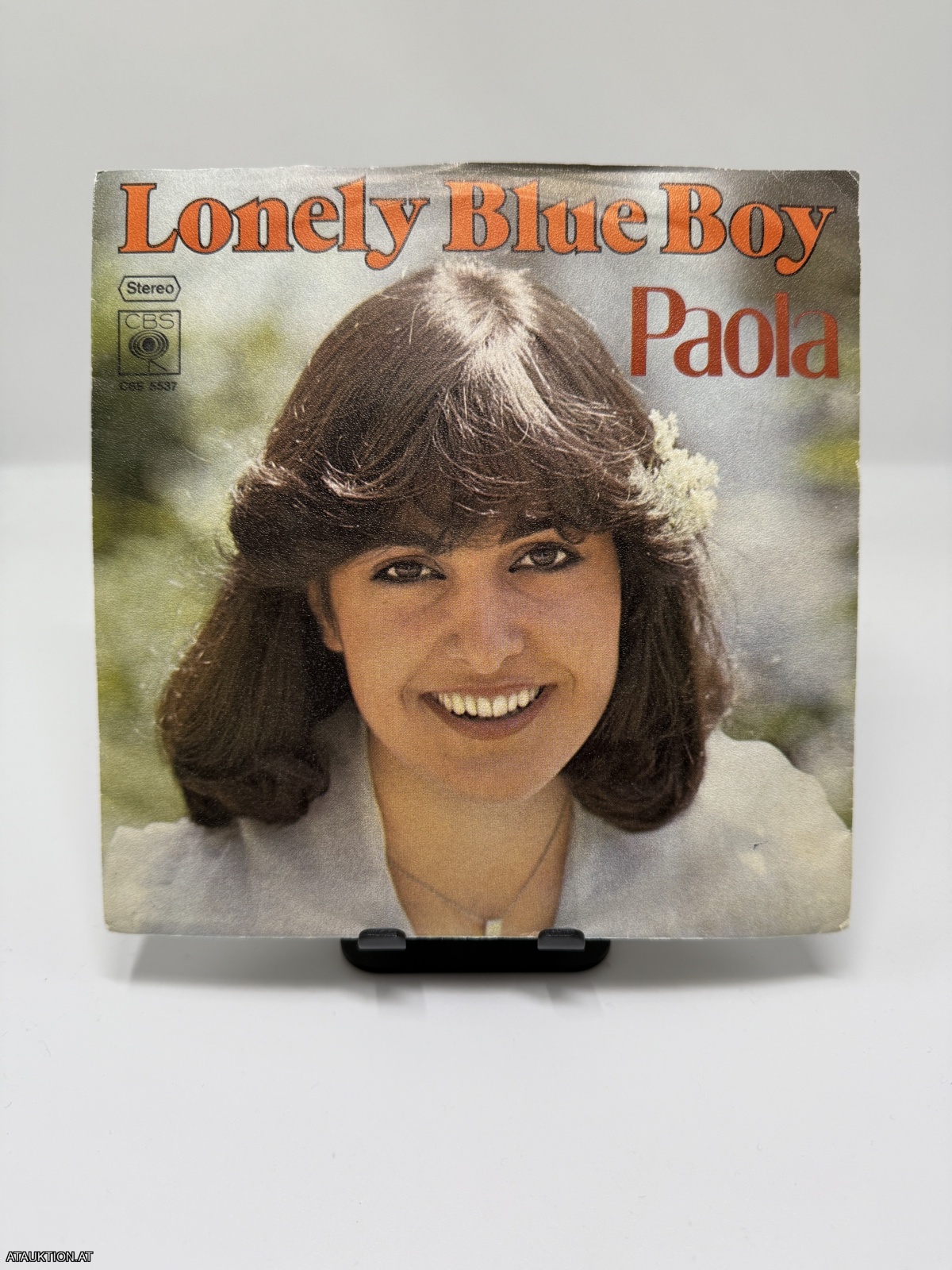 Single / Paola – Lonely Blue Boy