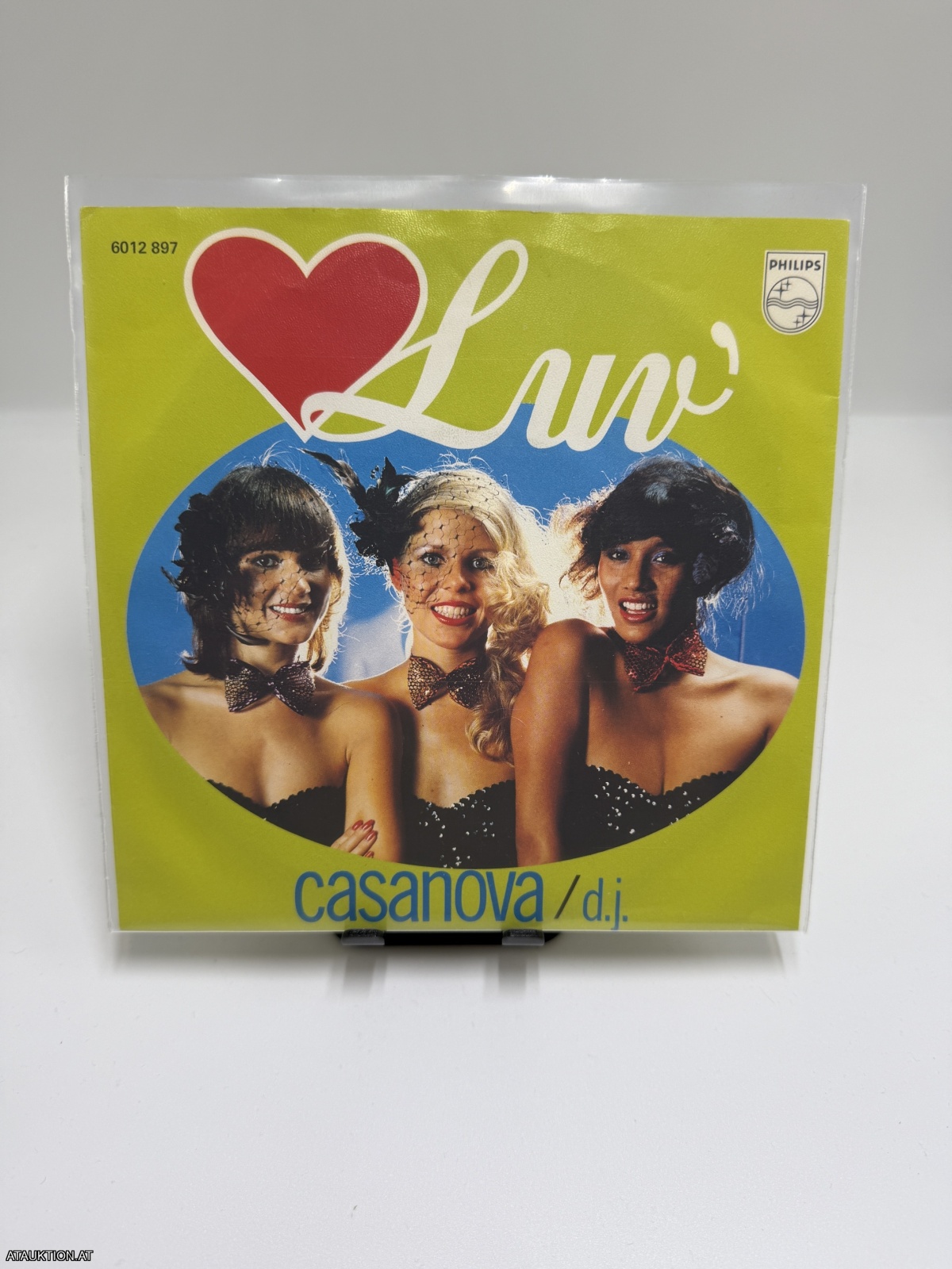 Single / Luv' – Casanova