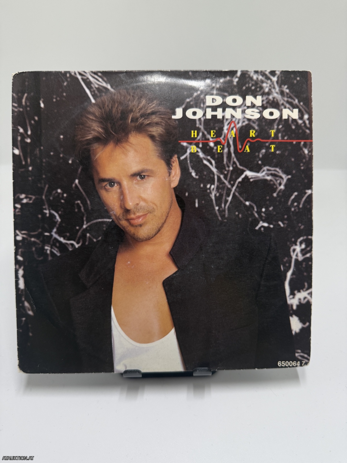 Single / Don Johnson – Heart Beat