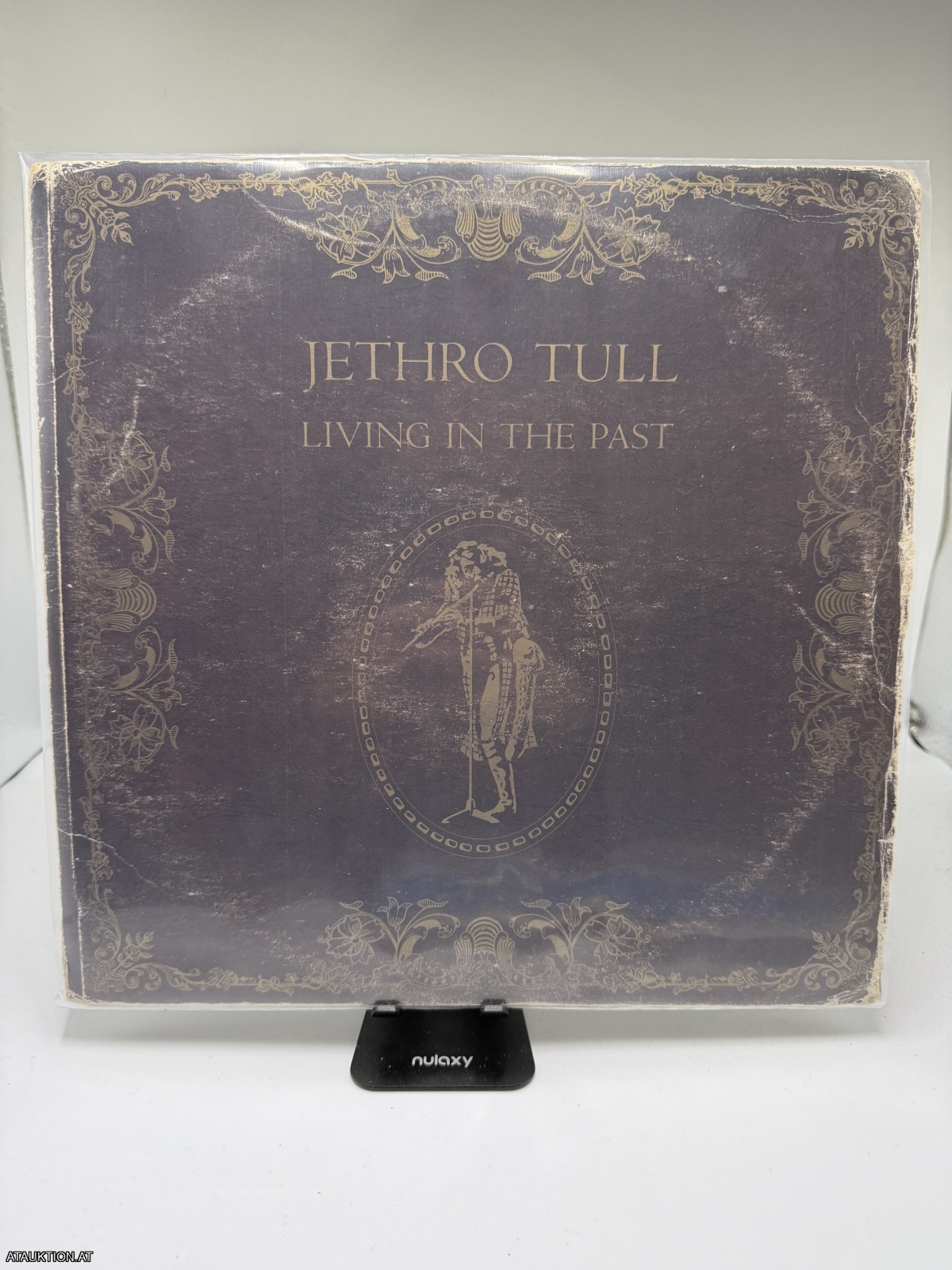 DLP / Jethro Tull – Living In The Past