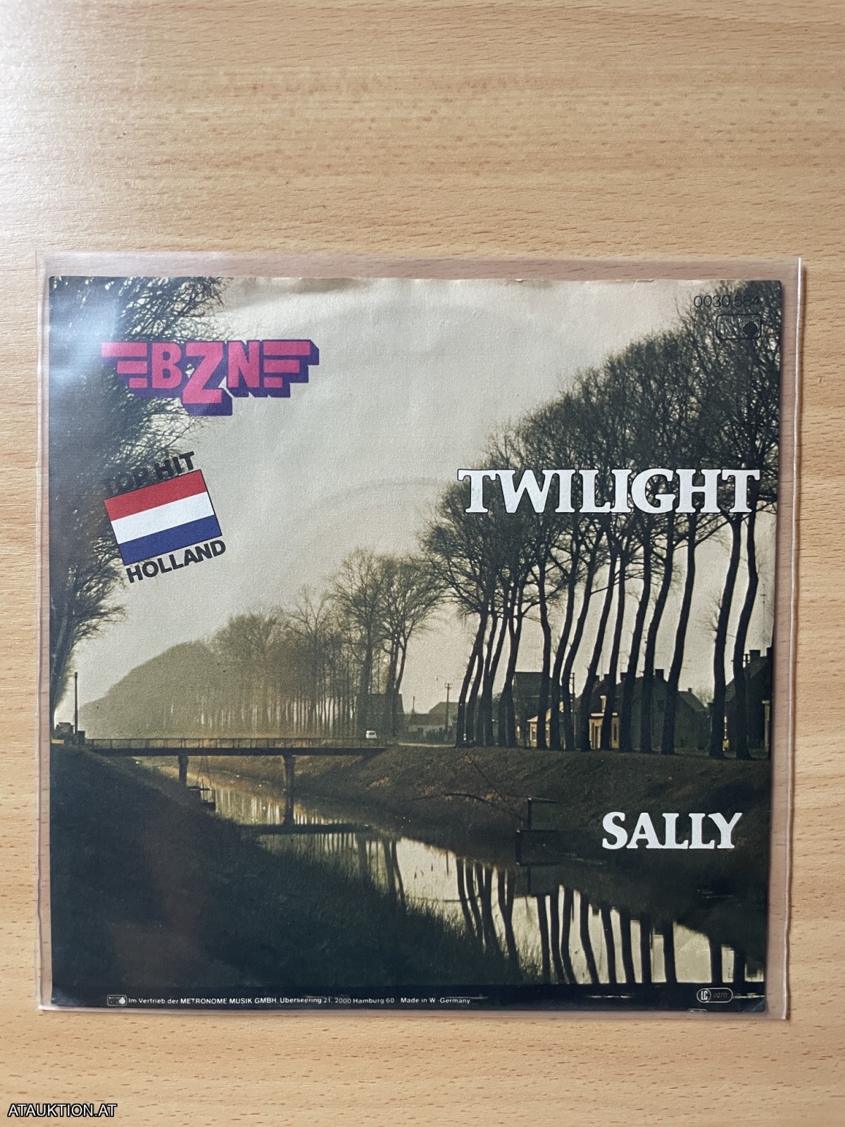 SINGLE / BZN – Twilight