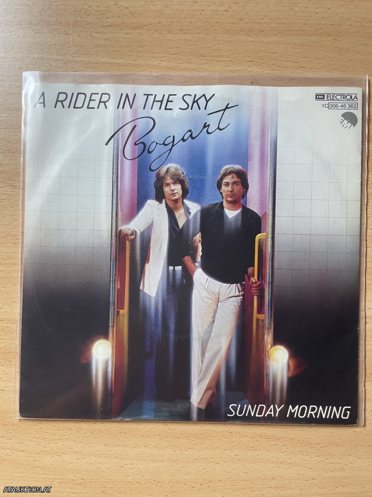 SINGLE / Bogart – A Rider In The Sky / Sunday Morning