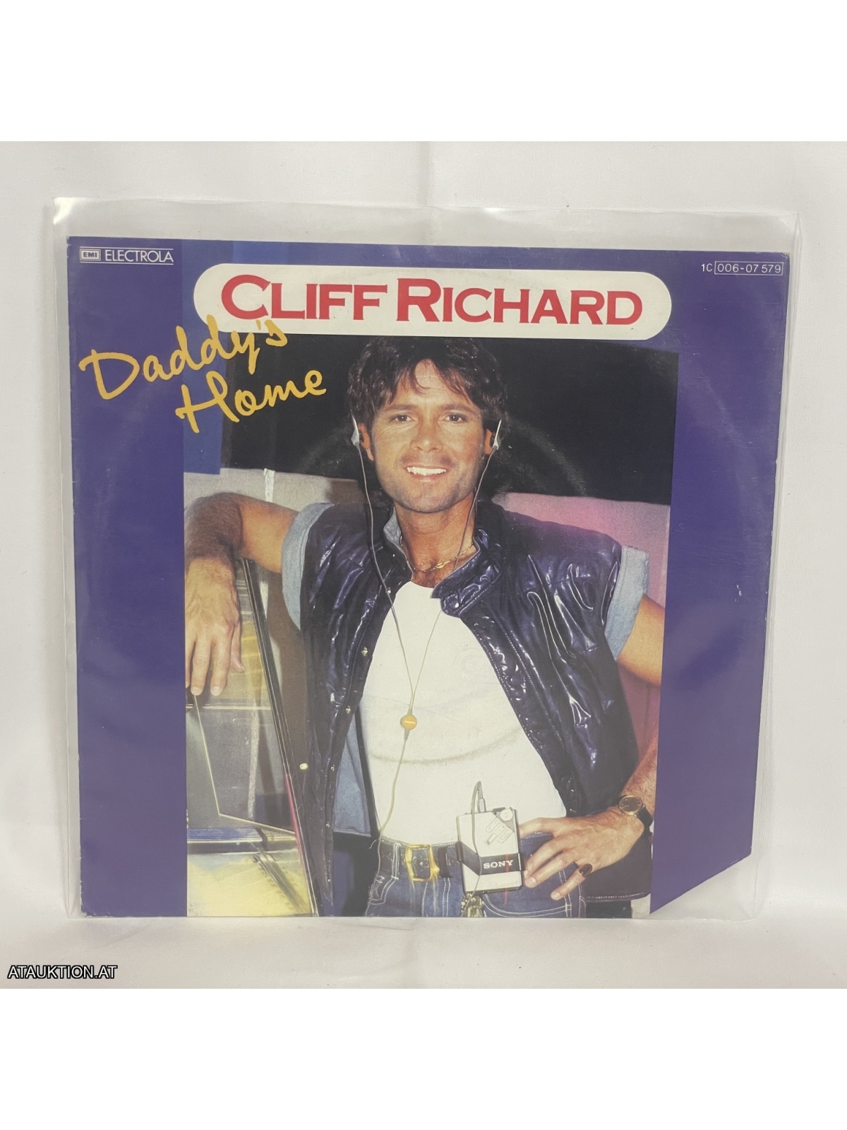 SINGLE / Cliff Richard – Daddy's Home