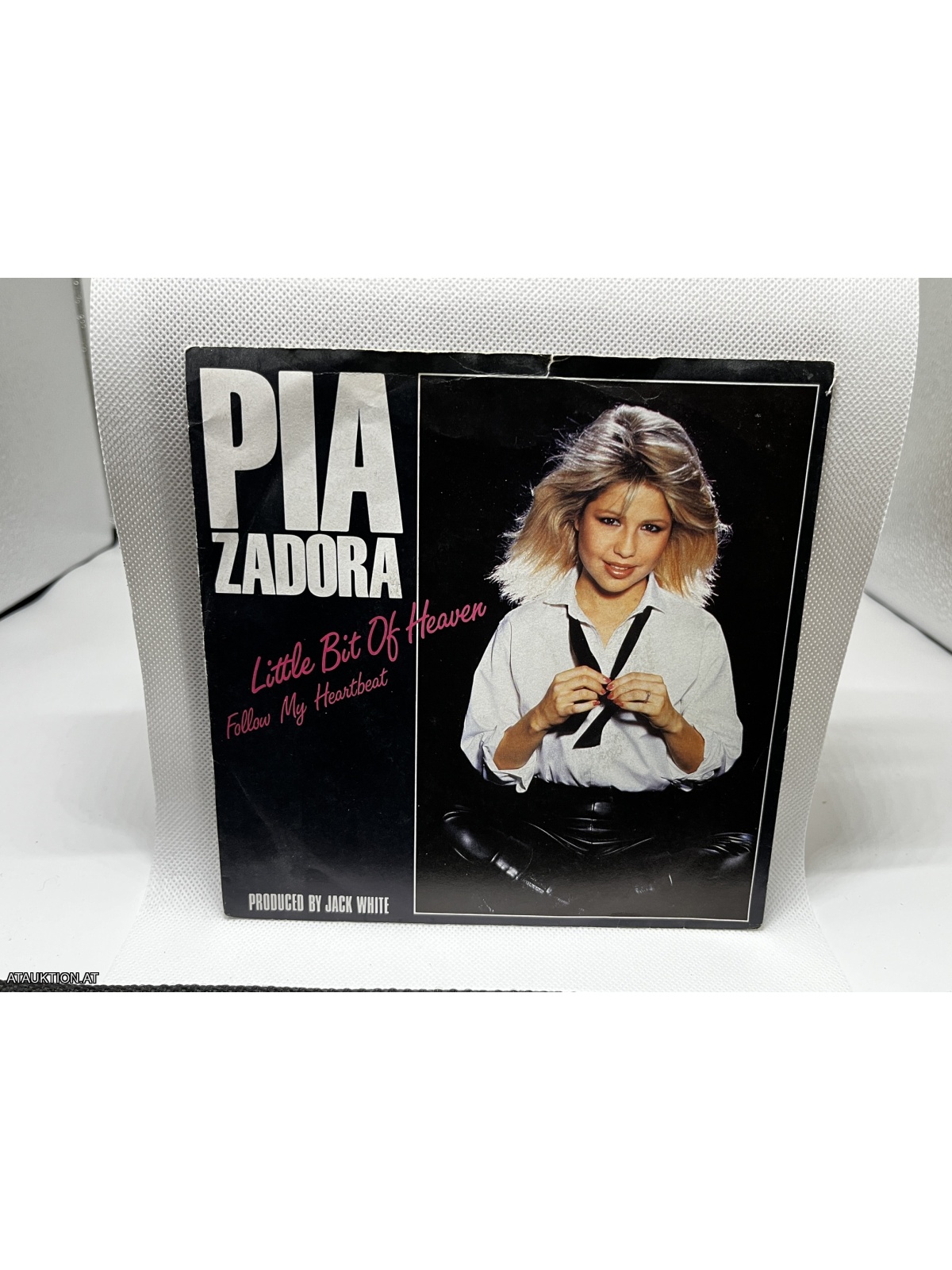 SINGLE / Pia Zadora – Little Bit Of Heaven