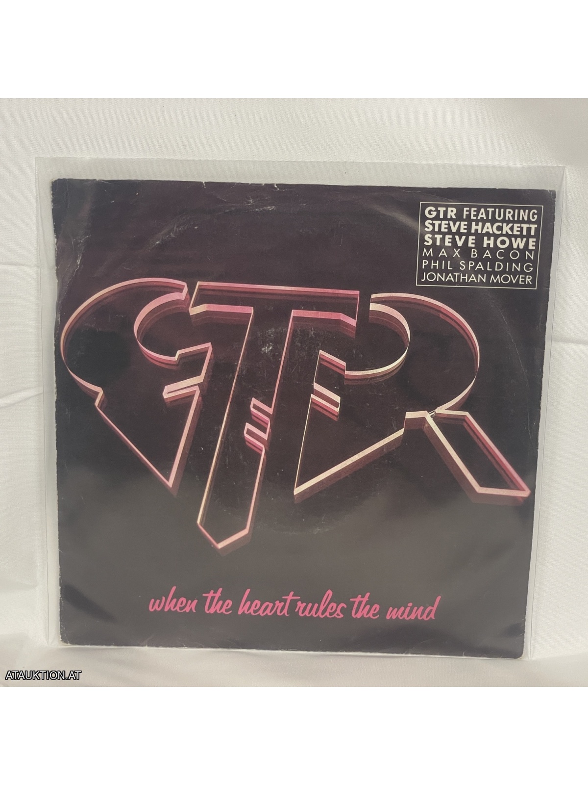 SINGLE / GTR – When The Heart Rules The Mind