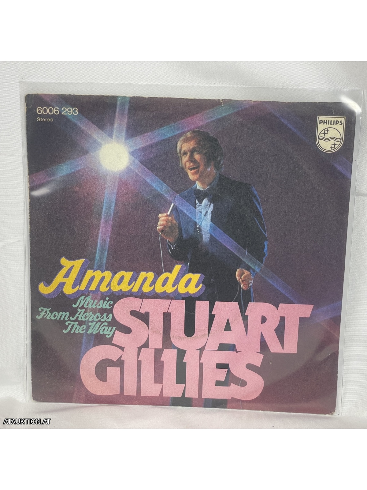 SINGLE / Stuart Gillies – Amanda