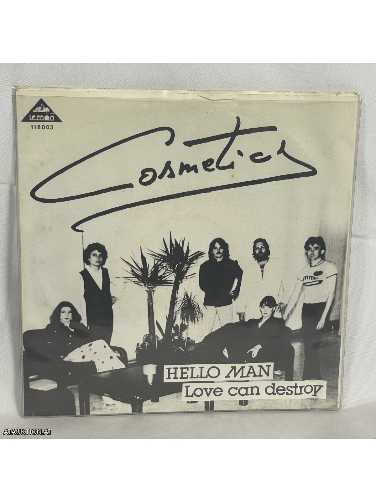 SINGLE / Cosmetics – Hello Man