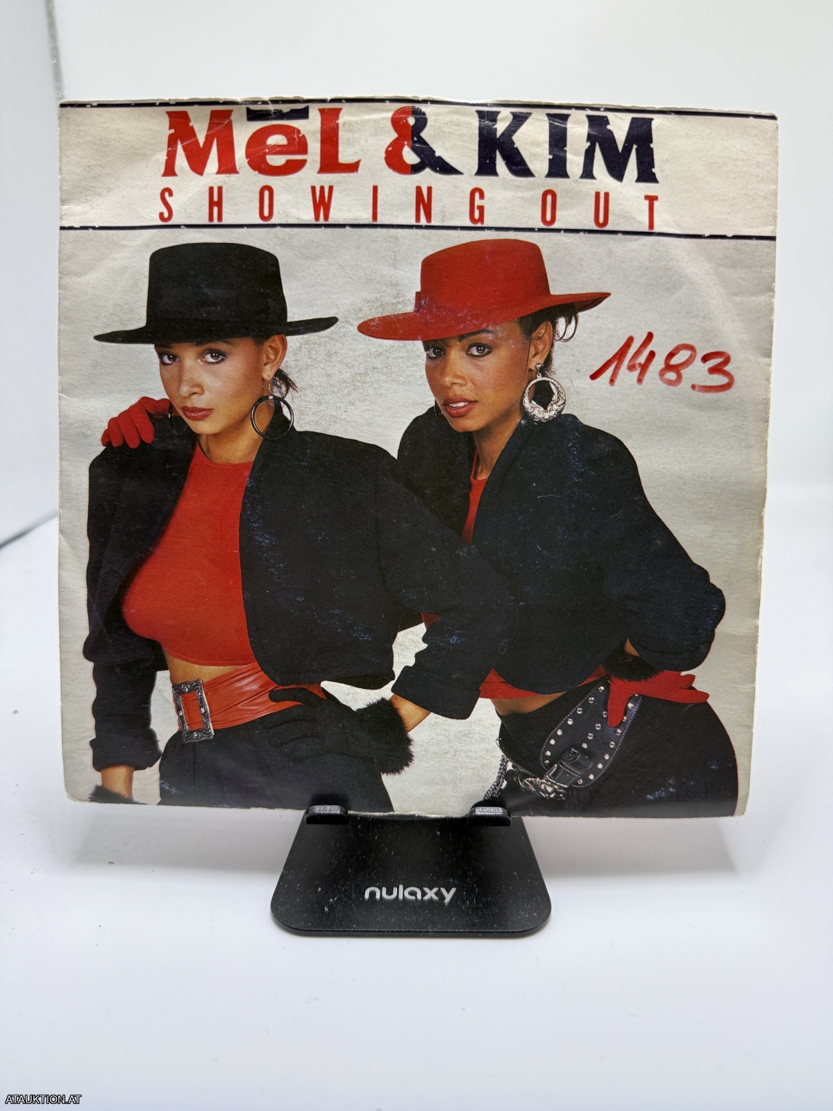 Single / Mel & Kim – Showing Out