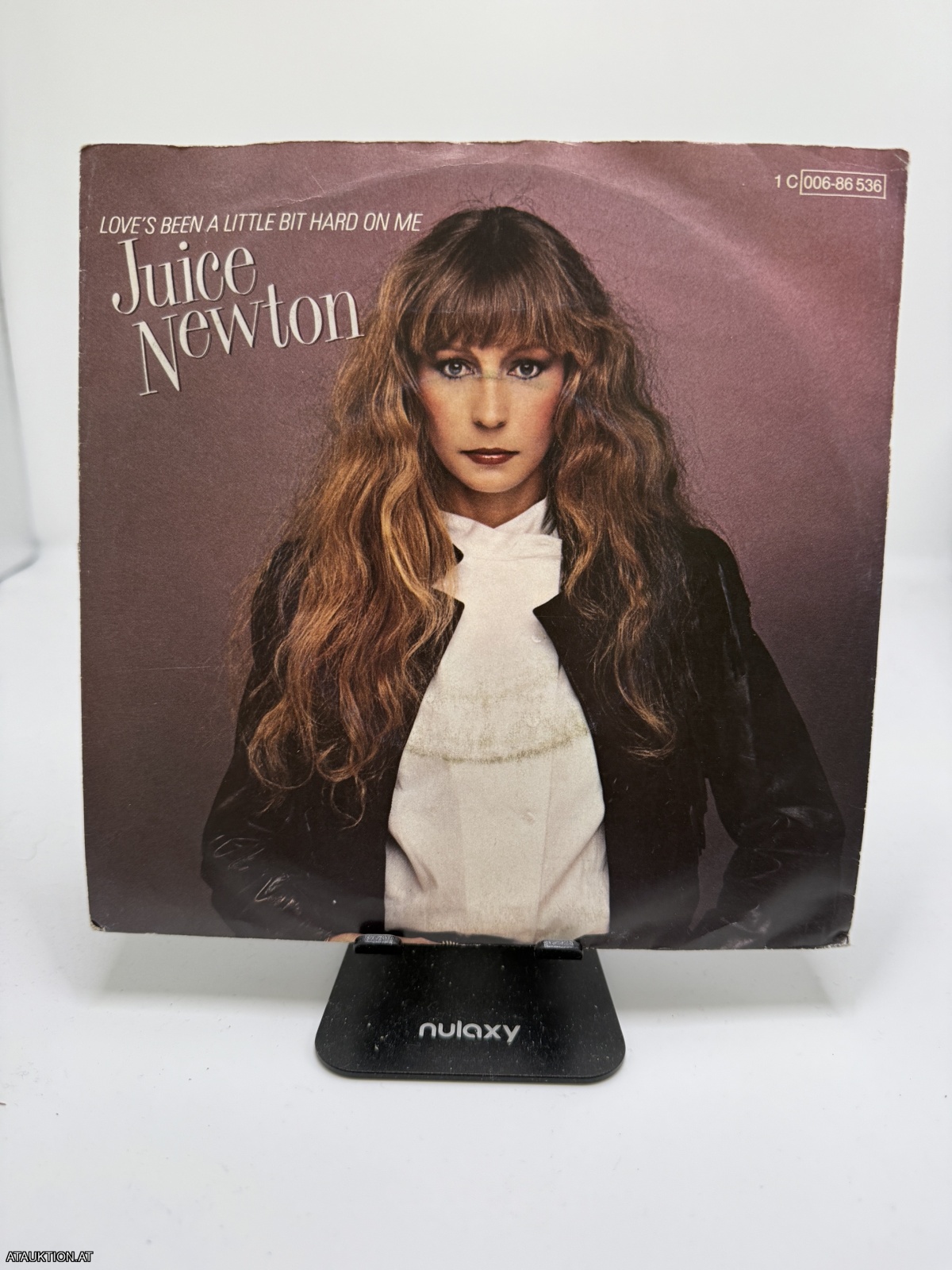 Single / Juice Newton – Love's Been A Little Bit Hard On Me