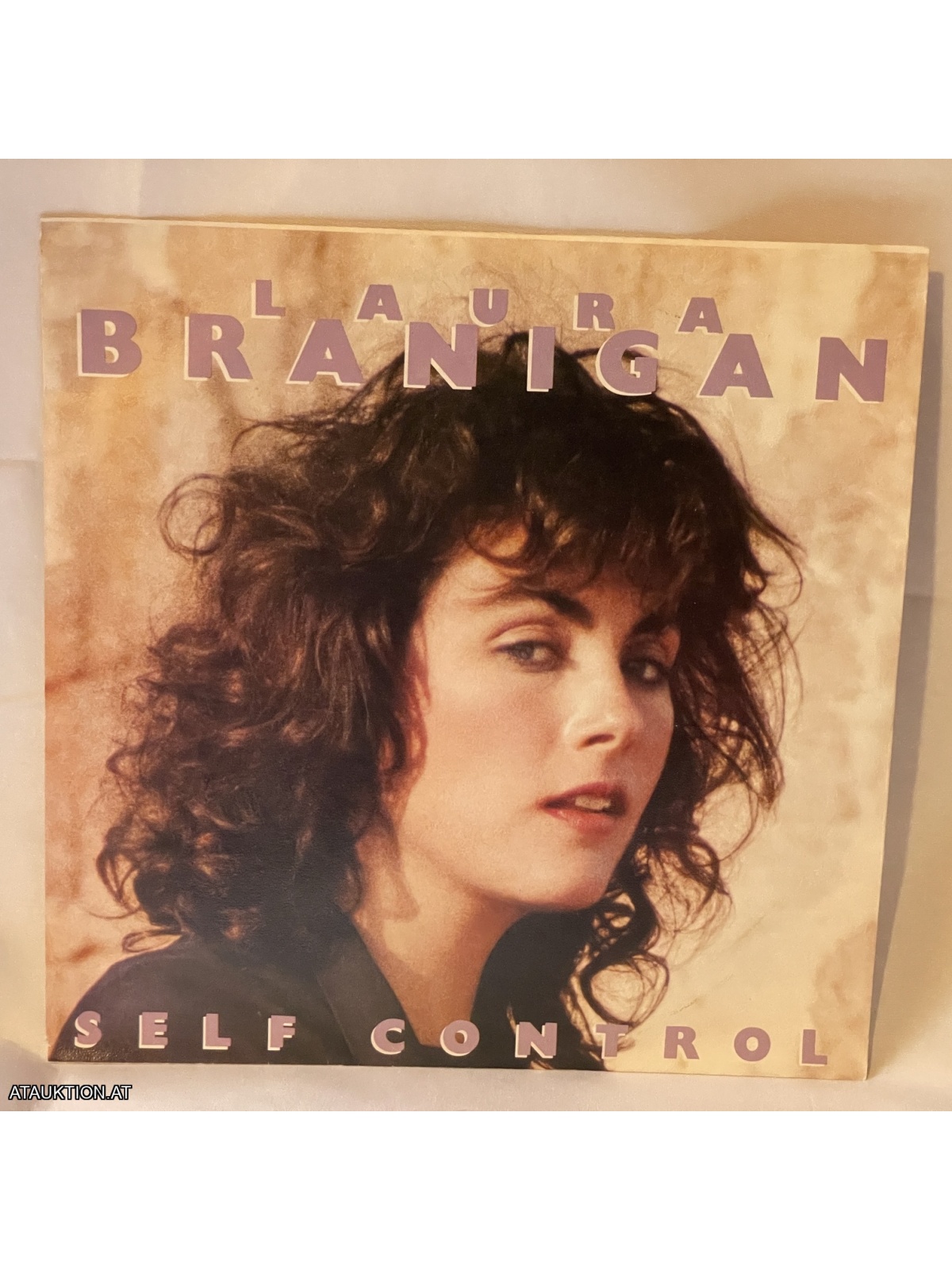 SINGLE / Laura Branigan – Self Control