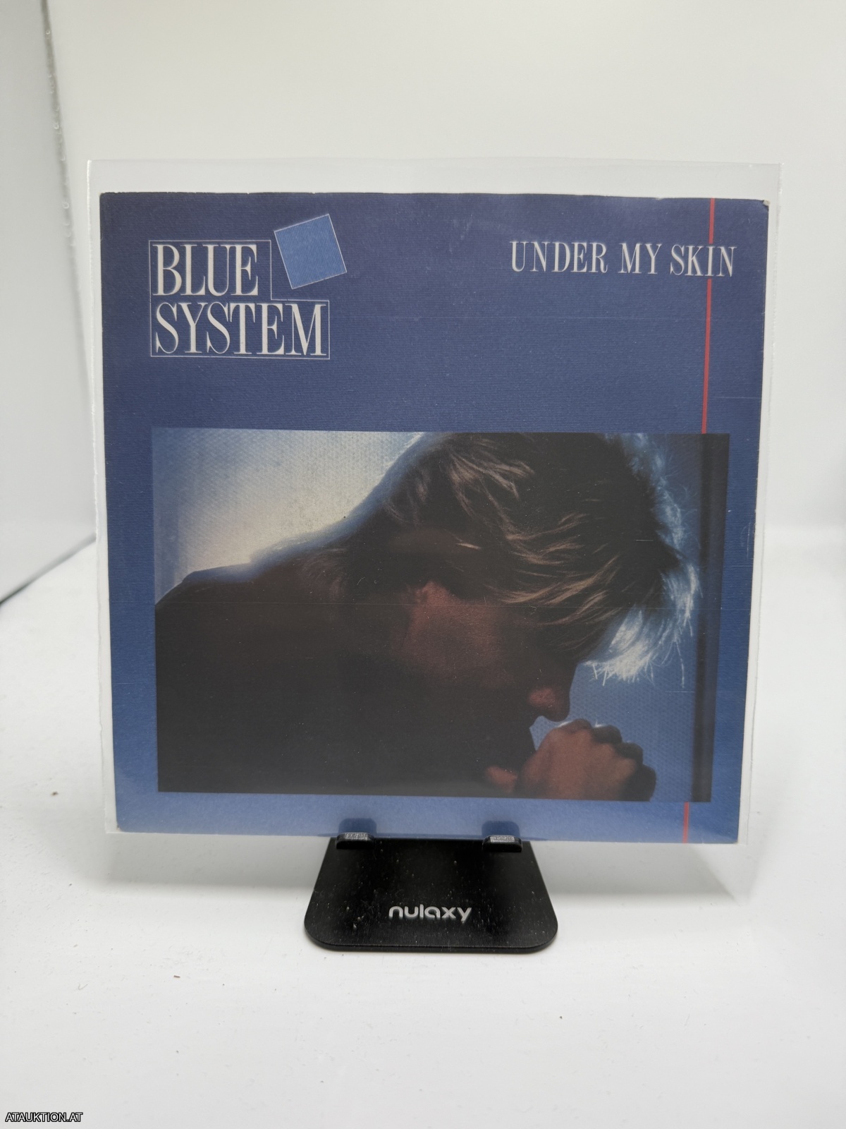 Single / Blue System – Under My Skin