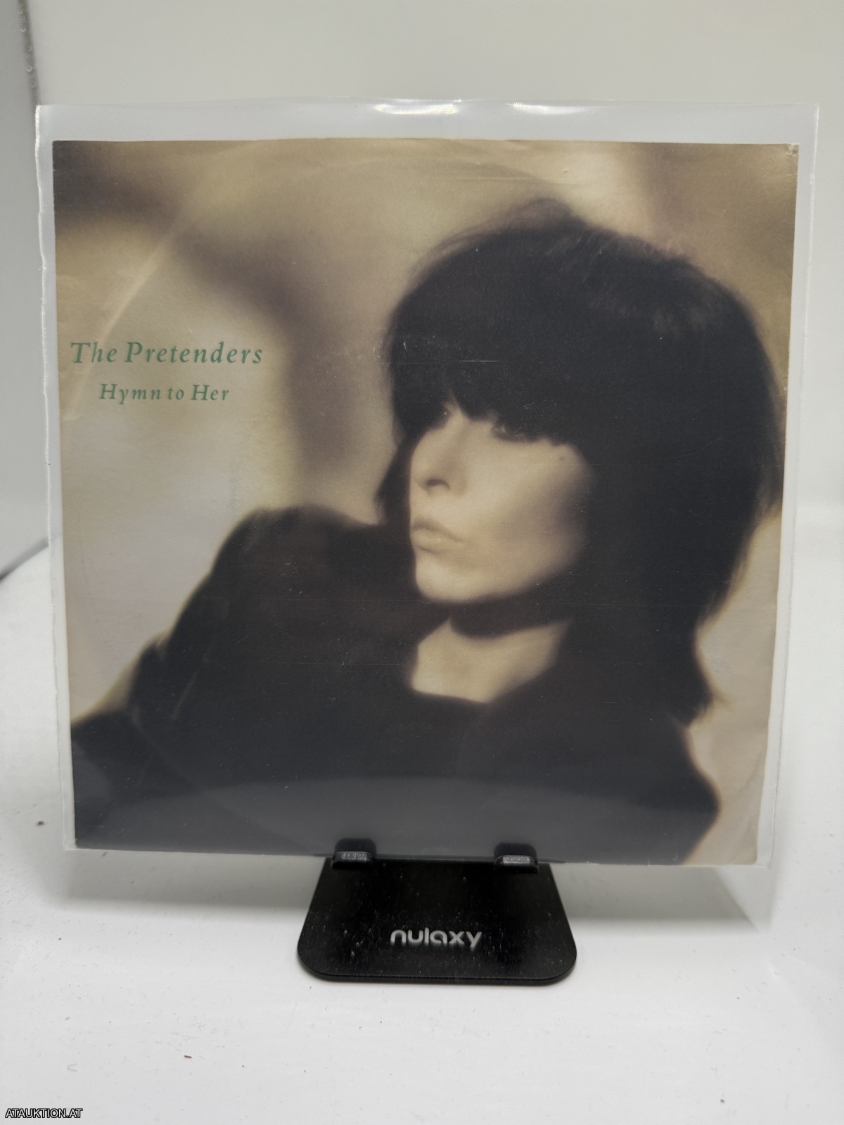 Single / The Pretenders – Hymn To Her