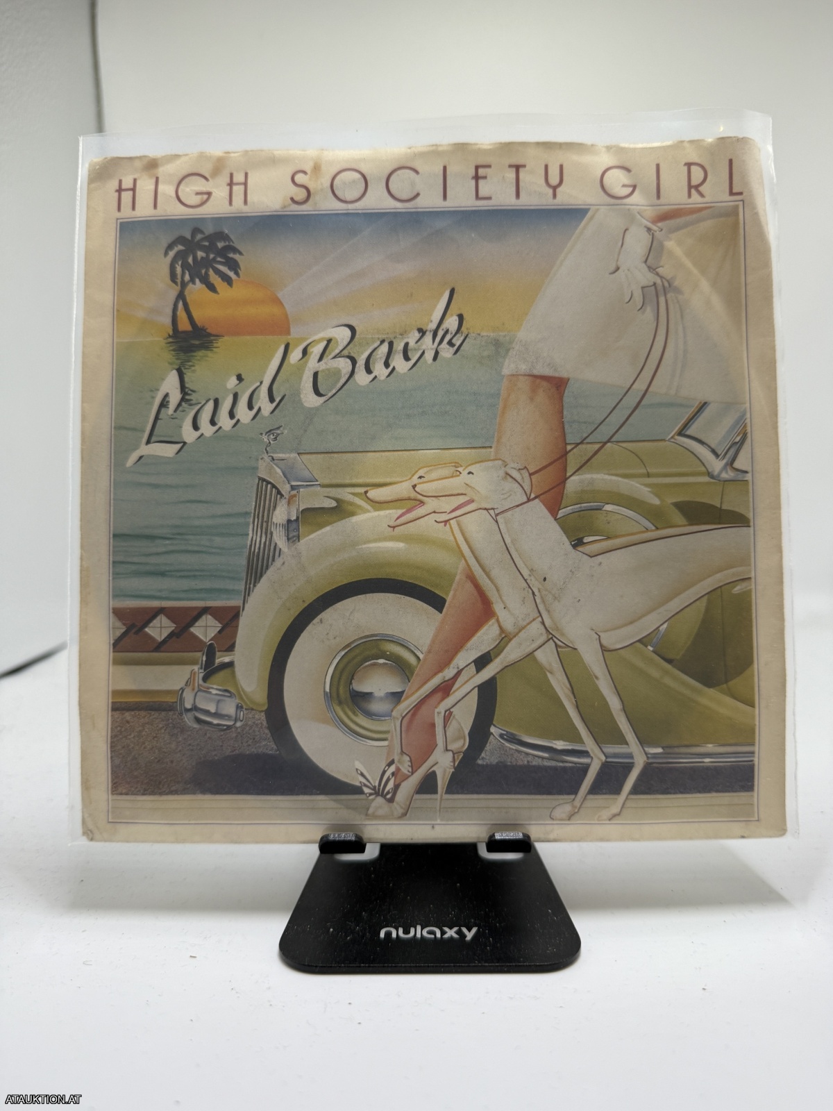 Single / Laid Back – High Society Girl