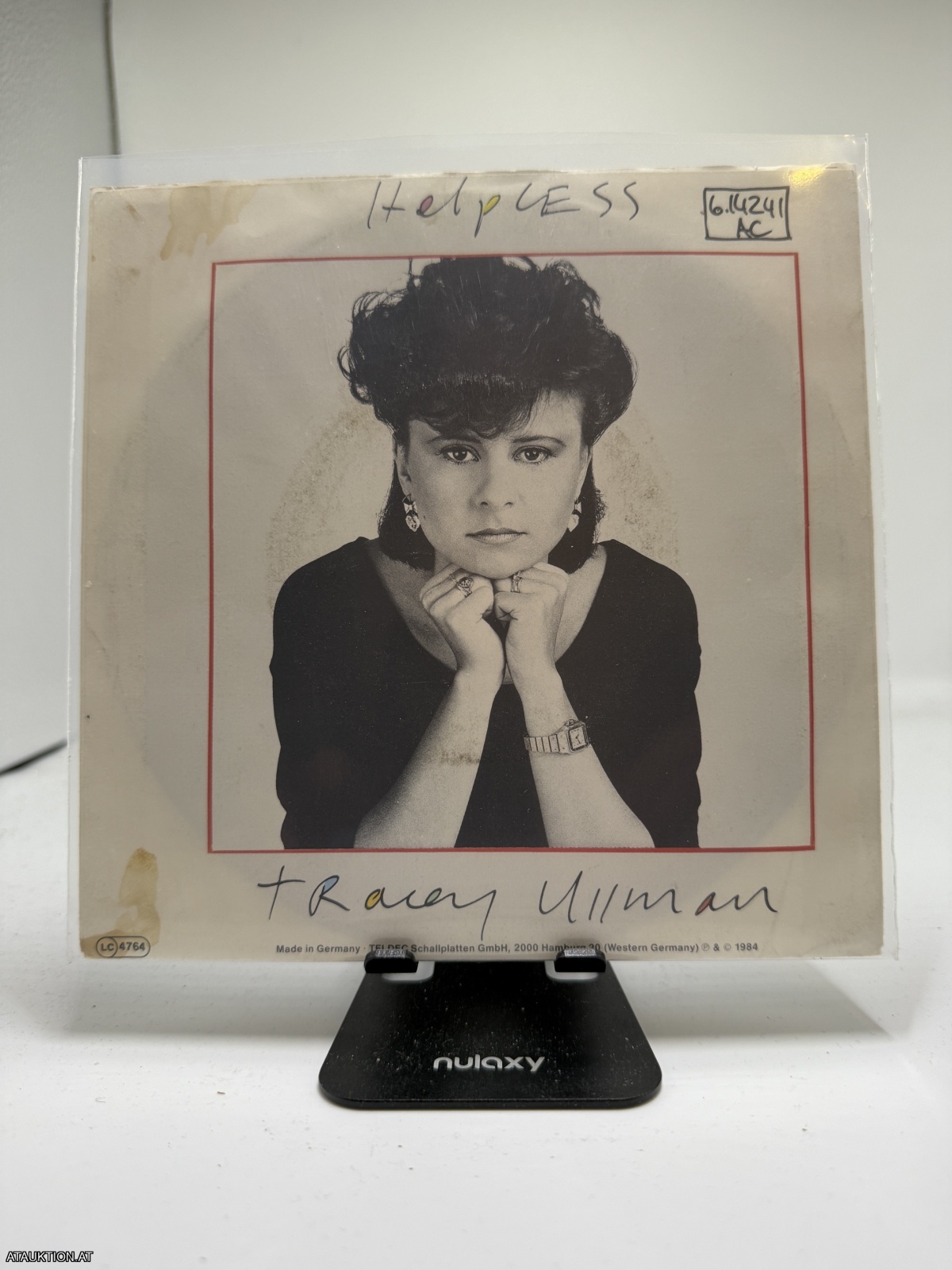 Single / Tracey Ullman – Helpless