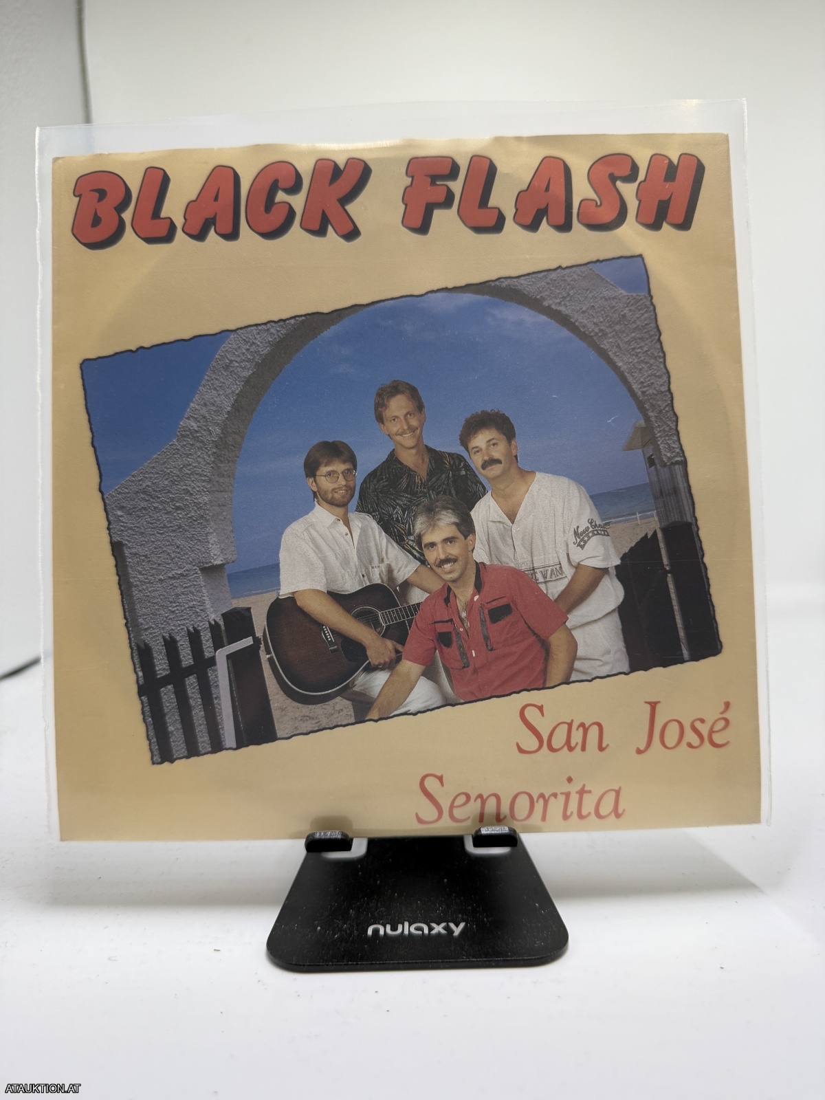 Single / Black Flash – San Jose