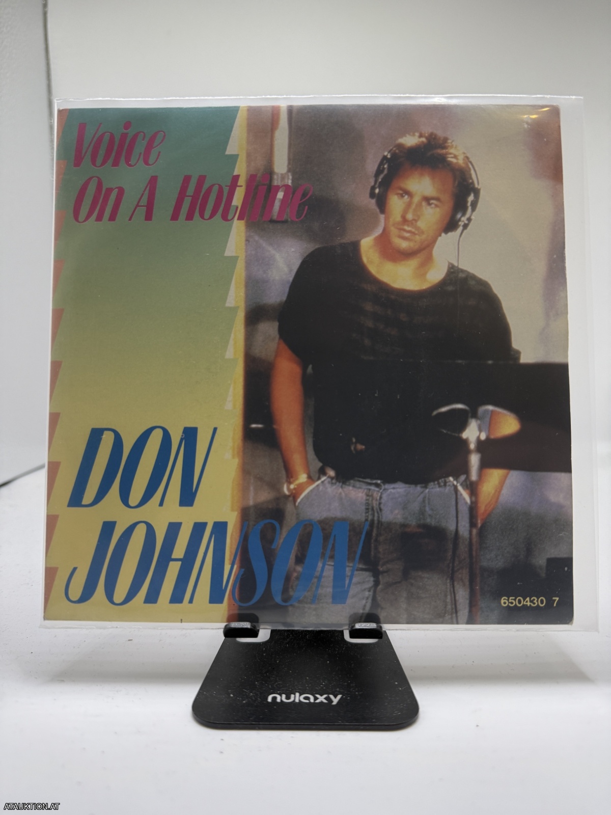 Single / Don Johnson – Voice On A Hotline