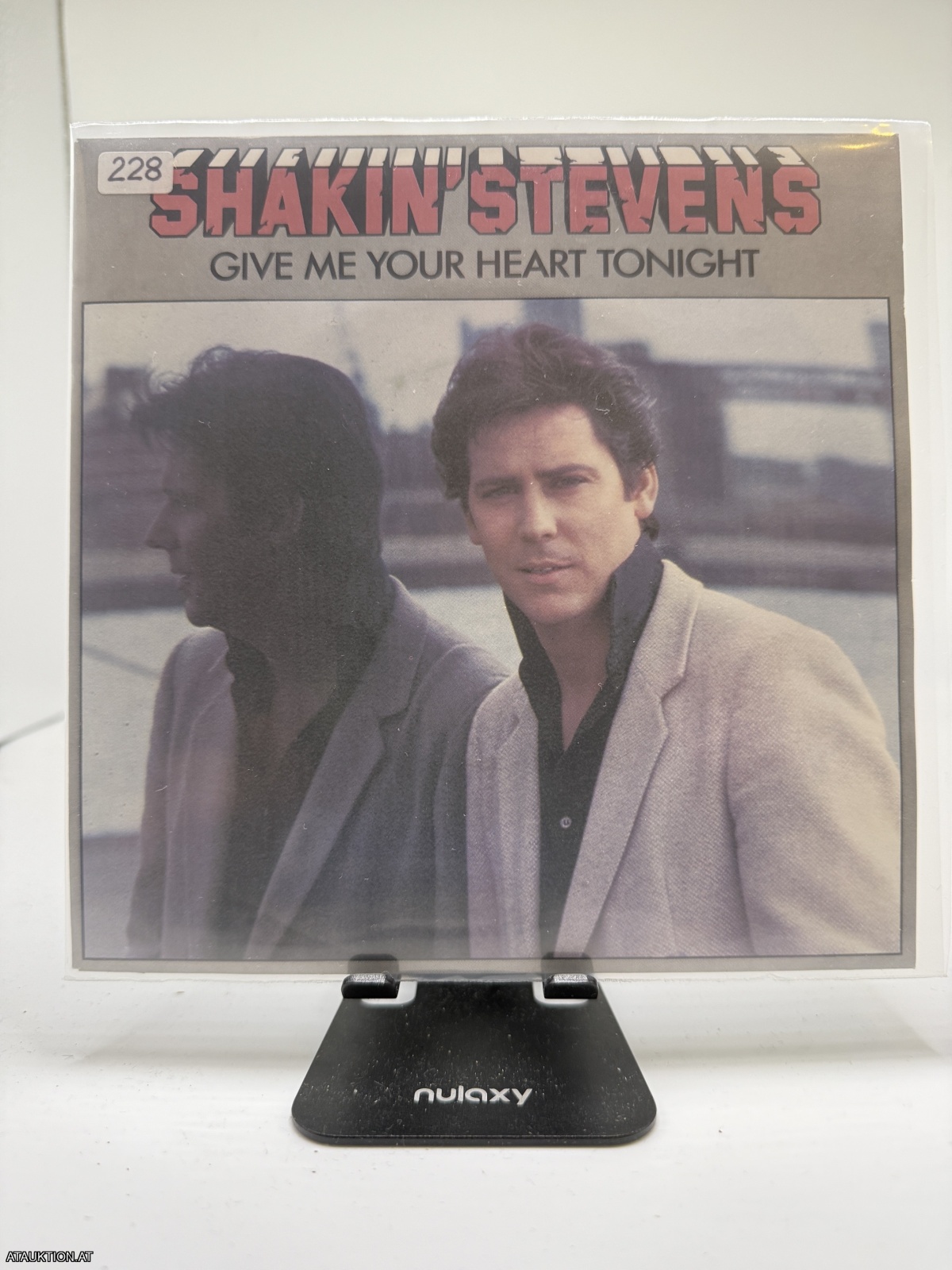 Single / Shakin' Stevens – Give Me Your Heart Tonight