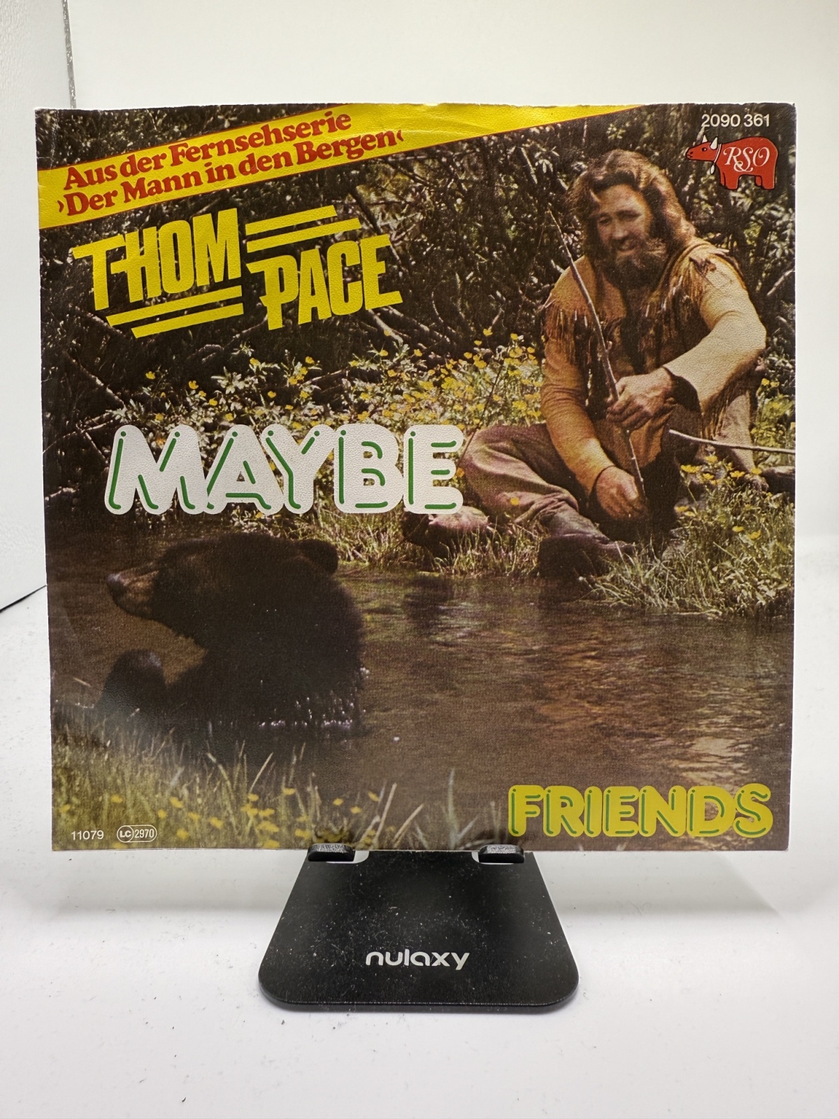 Single / Thom Pace – Maybe