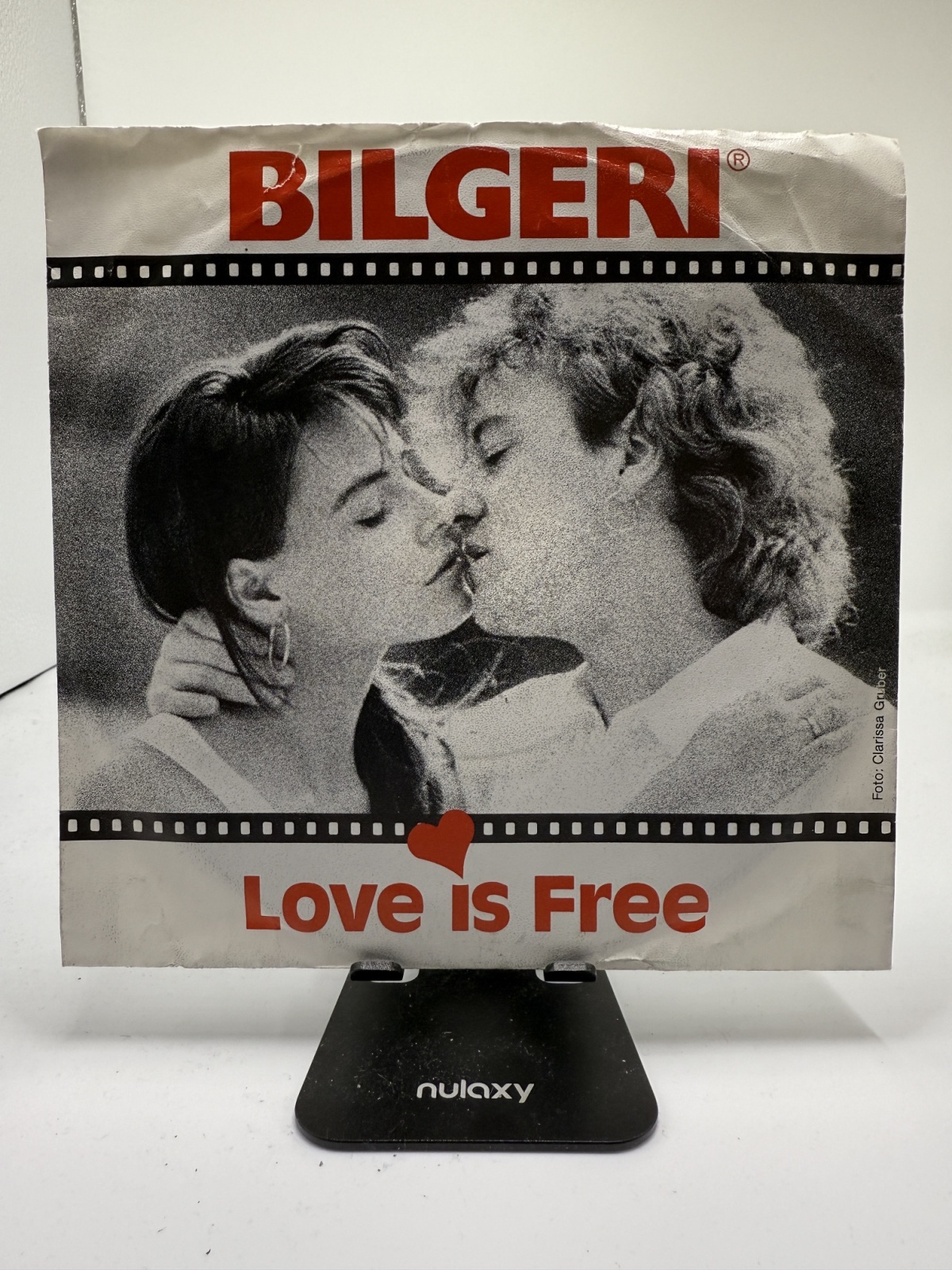 Single / Bilgeri – Love Is Free