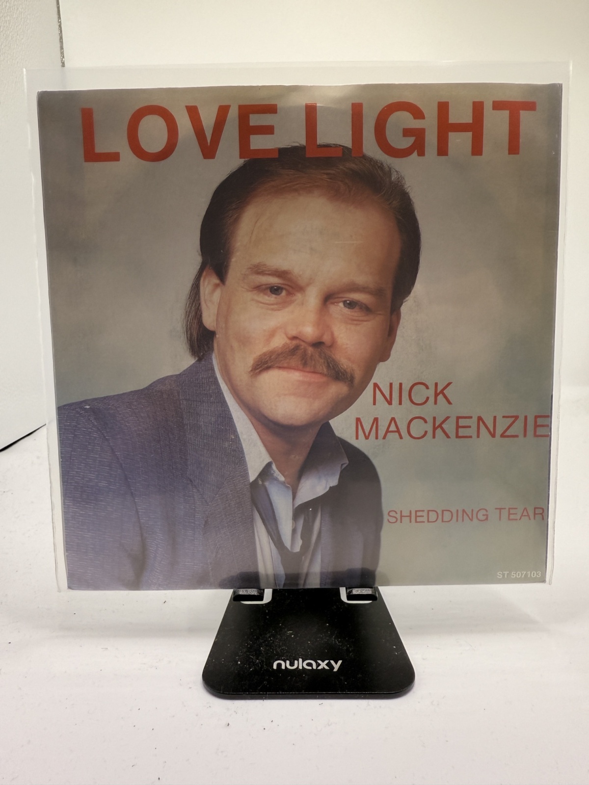 Single / Nick MacKenzie – Love Light