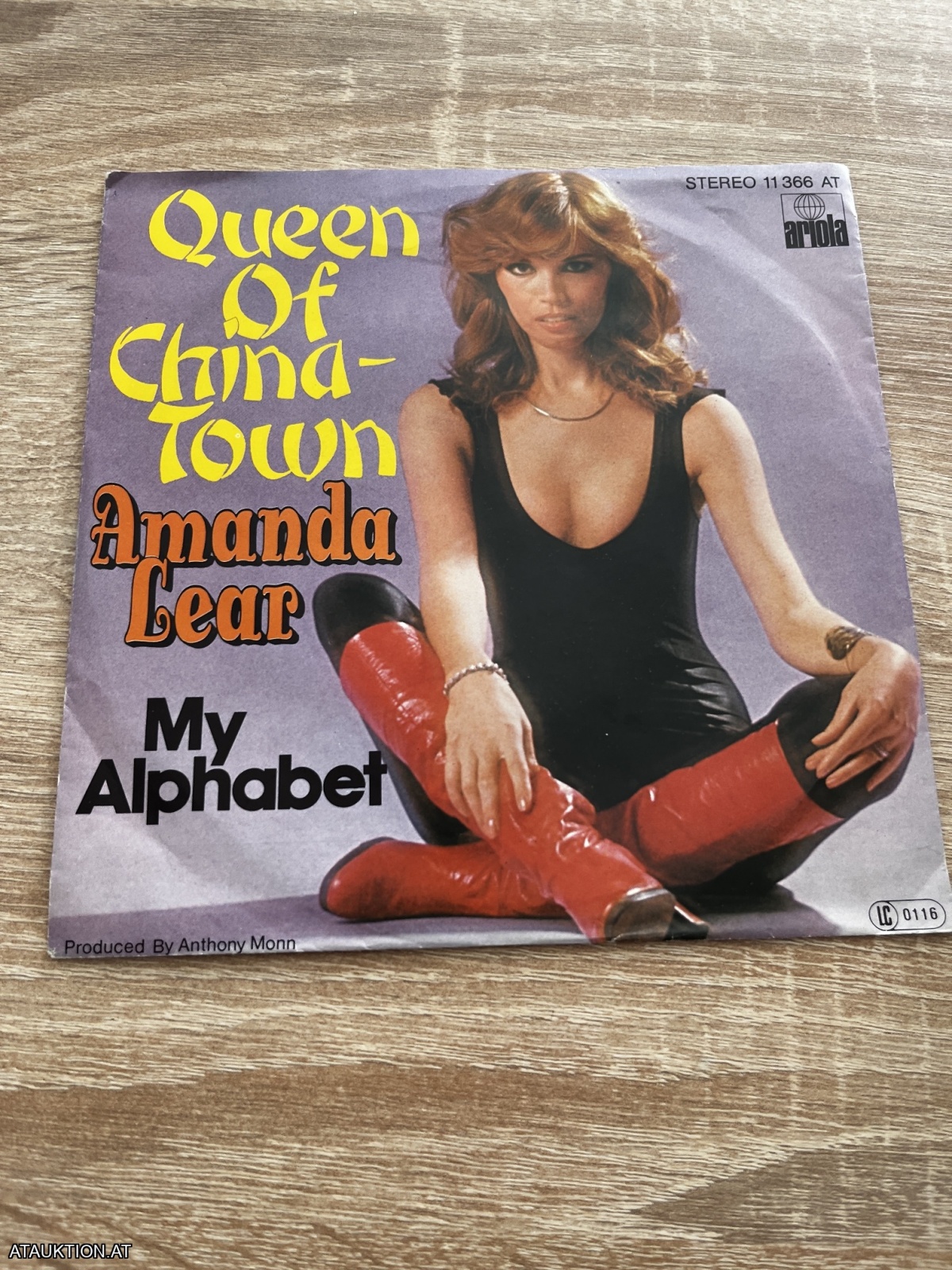 SINGLE / Amanda Lear – Queen Of China-Town