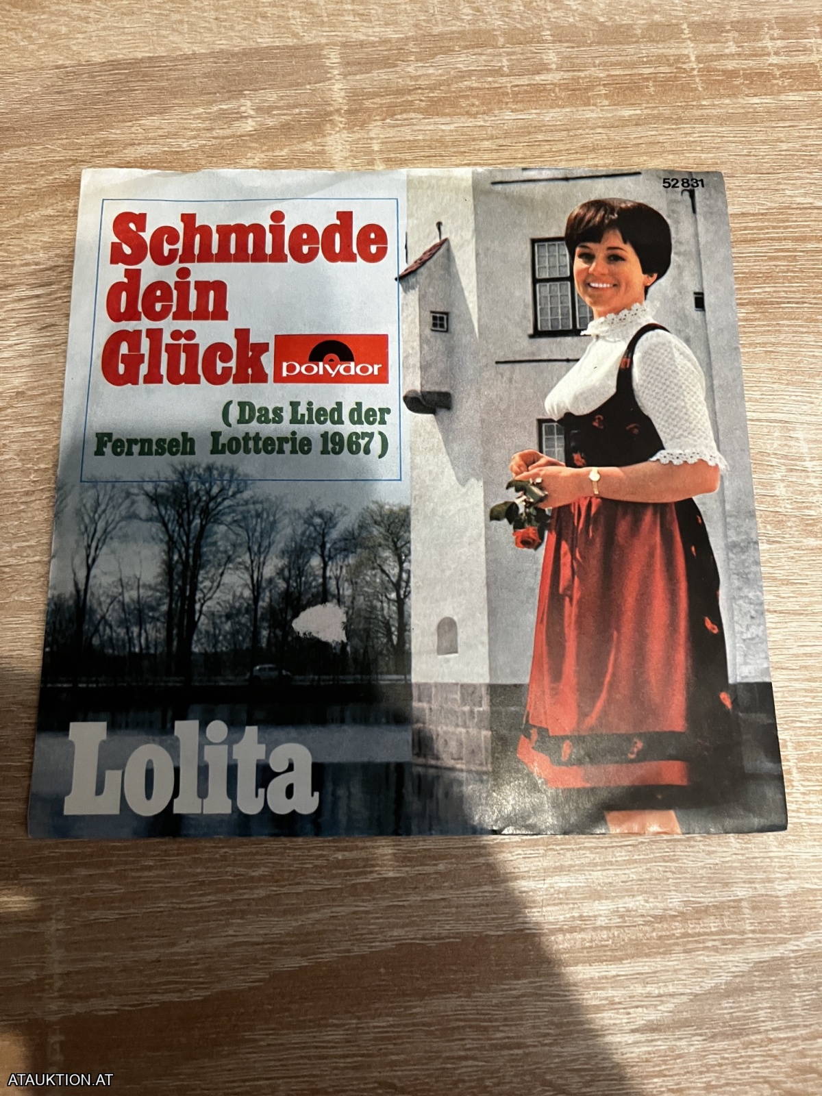 SINGLE / Lolita – Schmiede Dein Glück