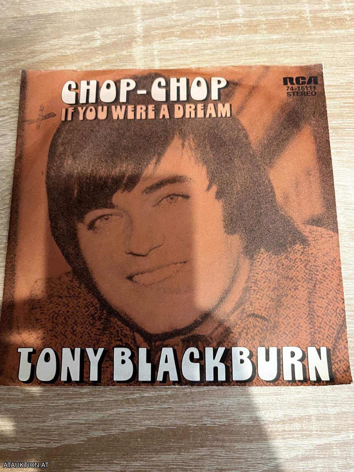 SINGLE / Tony Blackburn – Chop-Chop