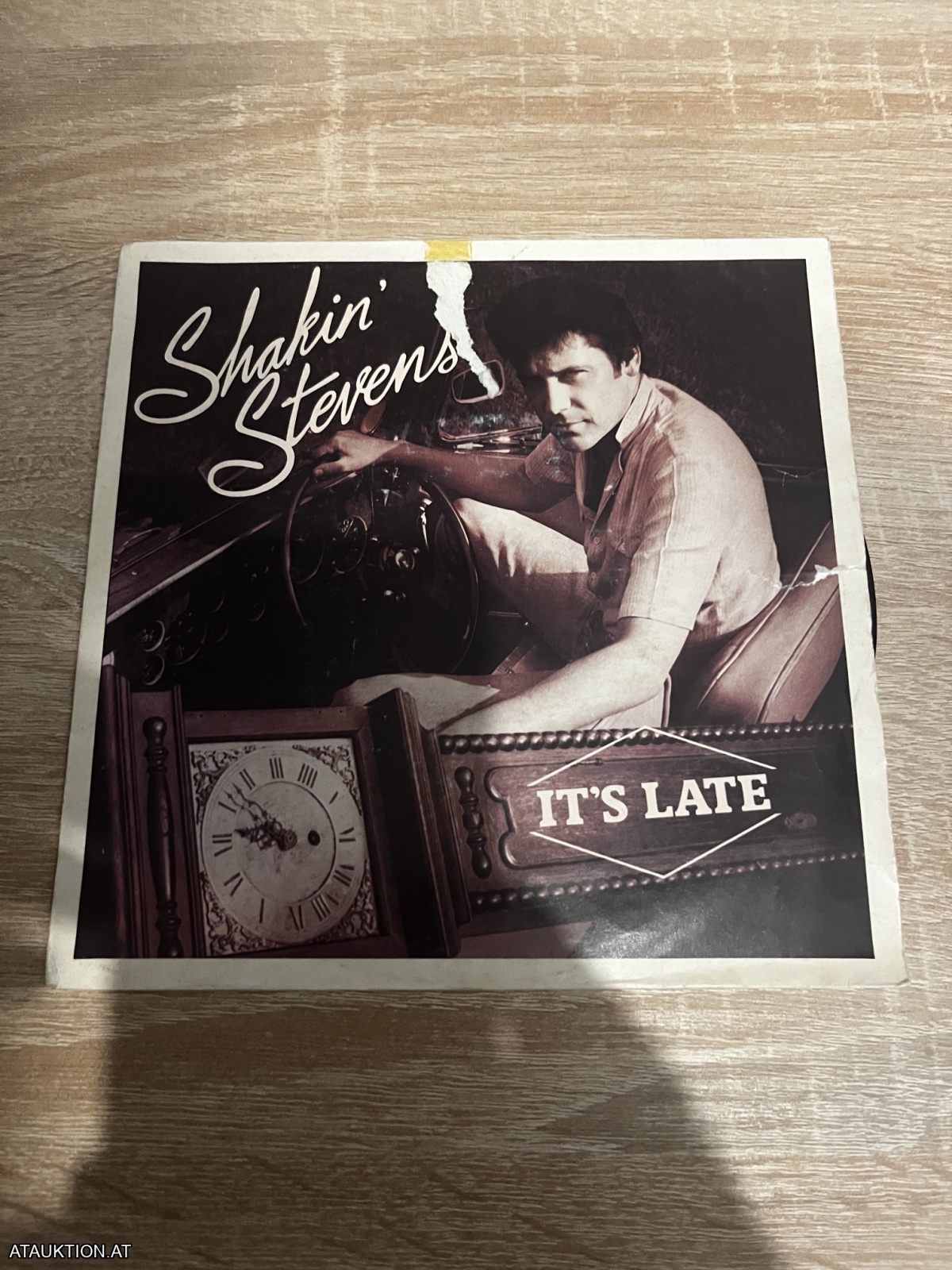 SINGLE / Shakin' Stevens – It's Late