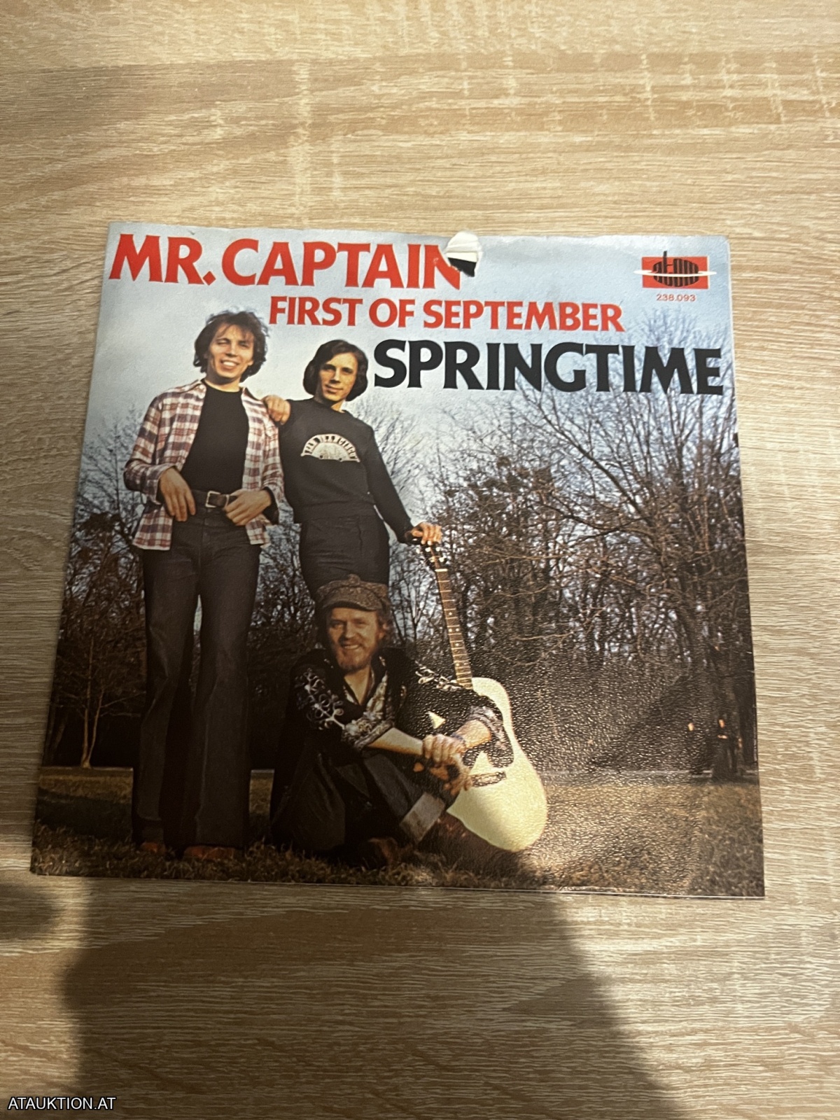 SINGLE / Springtime – Mr. Captain