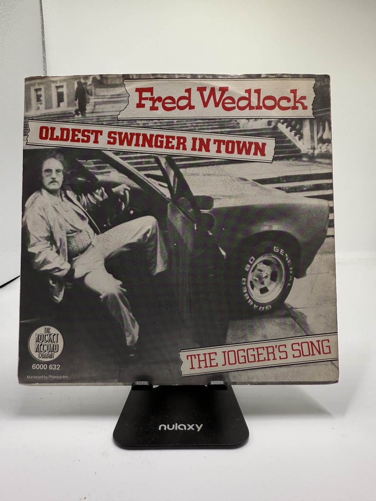 Single / Fred Wedlock – Oldest Swinger In Town