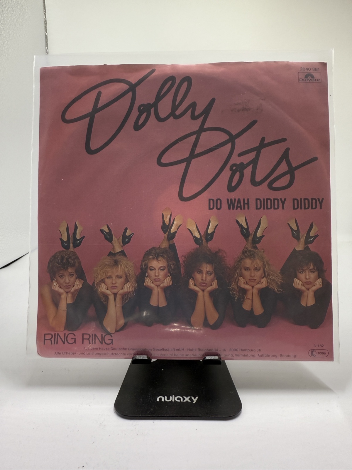 Single / Dolly Dots – Do Wah Diddy Diddy