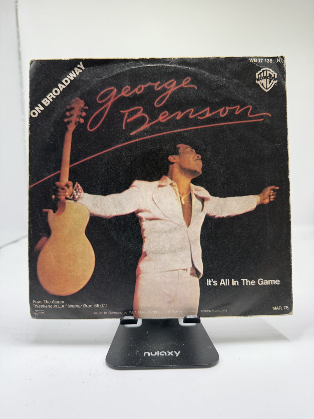 Single / George Benson – On Broadway