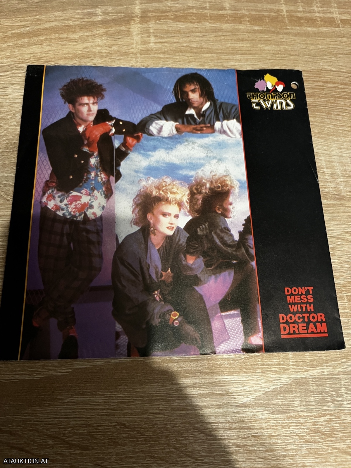 SINGLE / Thompson Twins – Don't Mess With Doctor Dream