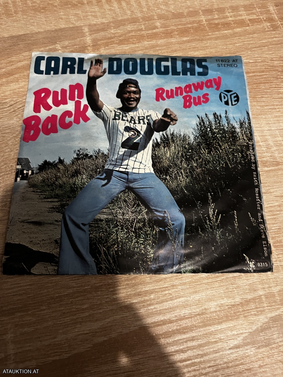 SINGLE / Carl Douglas – Run Back