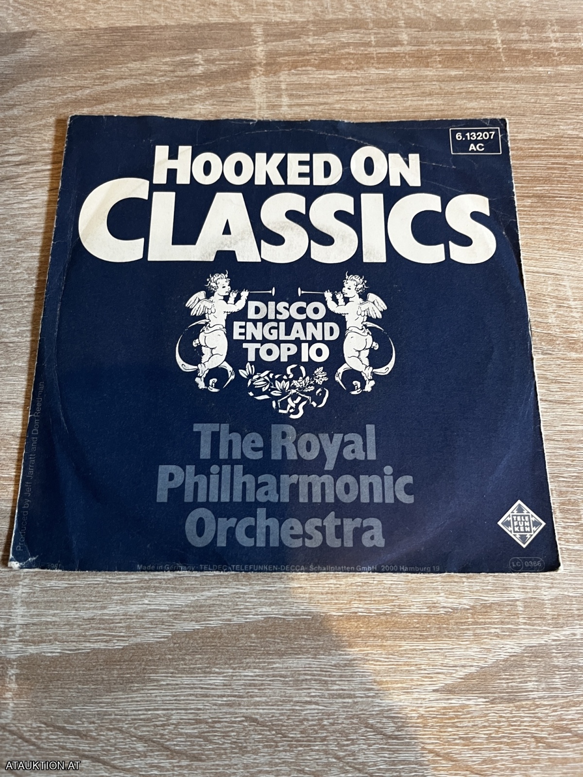 SINGLE / The Royal Philharmonic Orchestra – Hooked On Classics