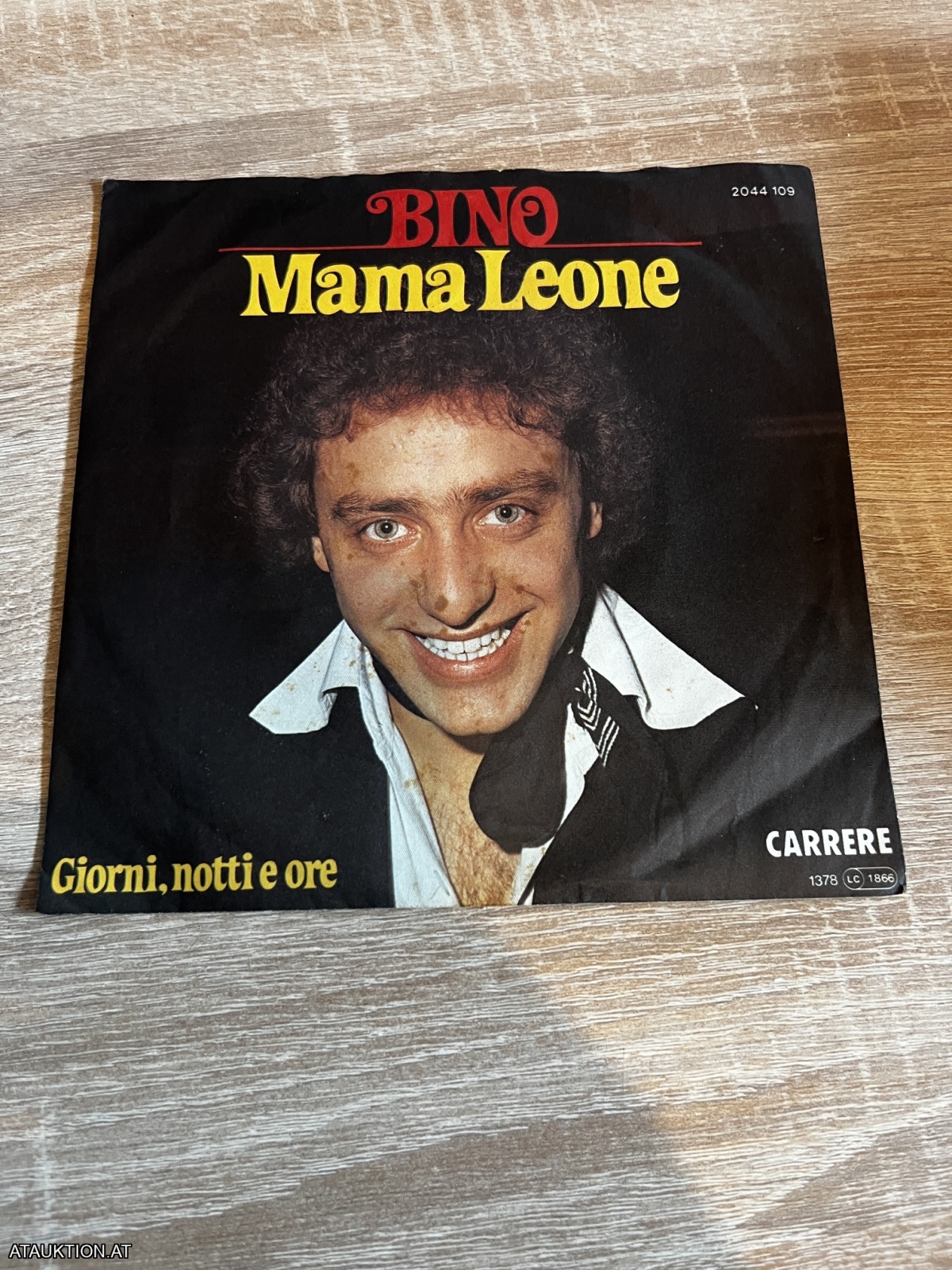 SINGLE / Bino – Mama Leone