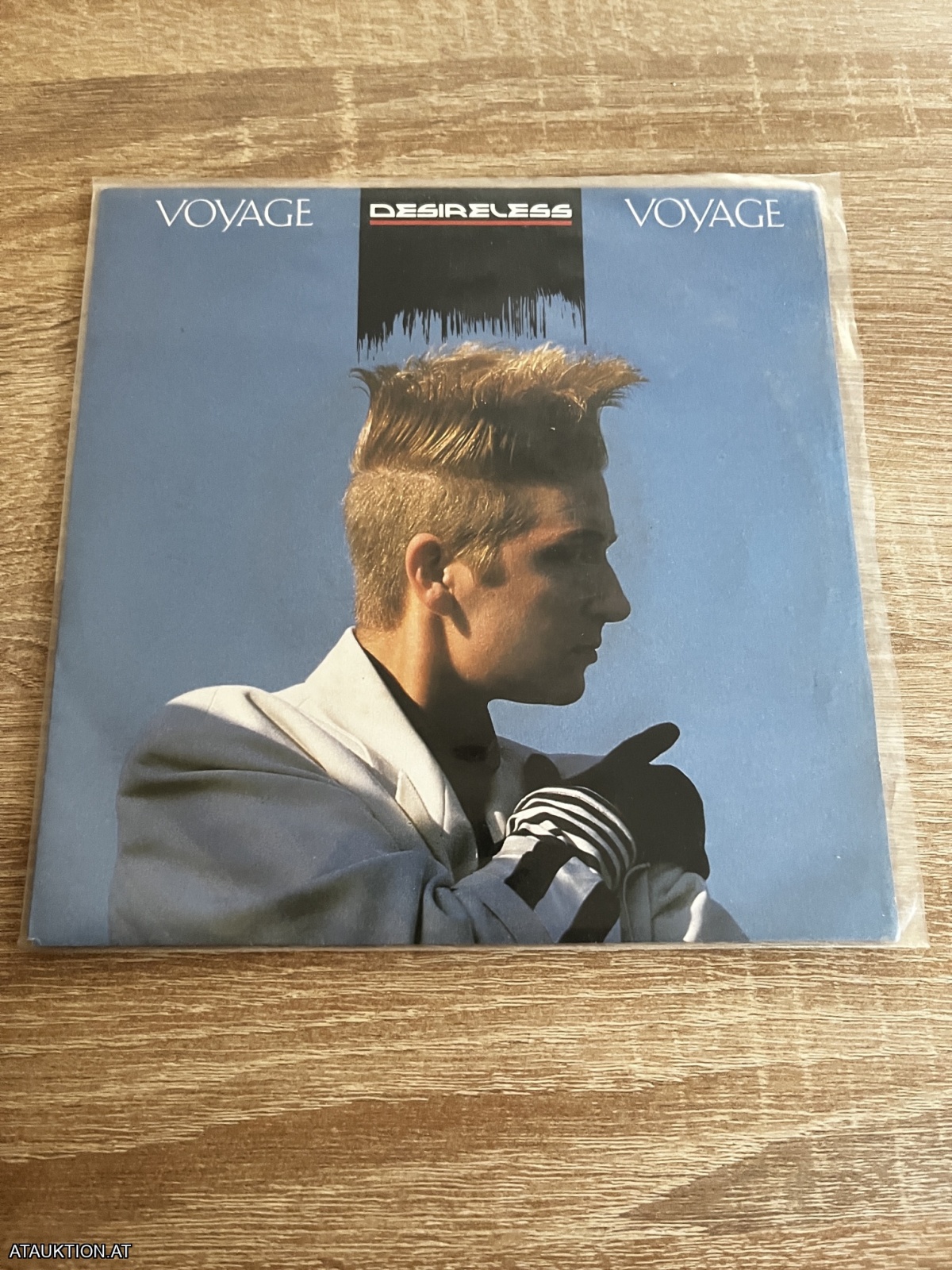 SINGLE / Desireless – Voyage Voyage