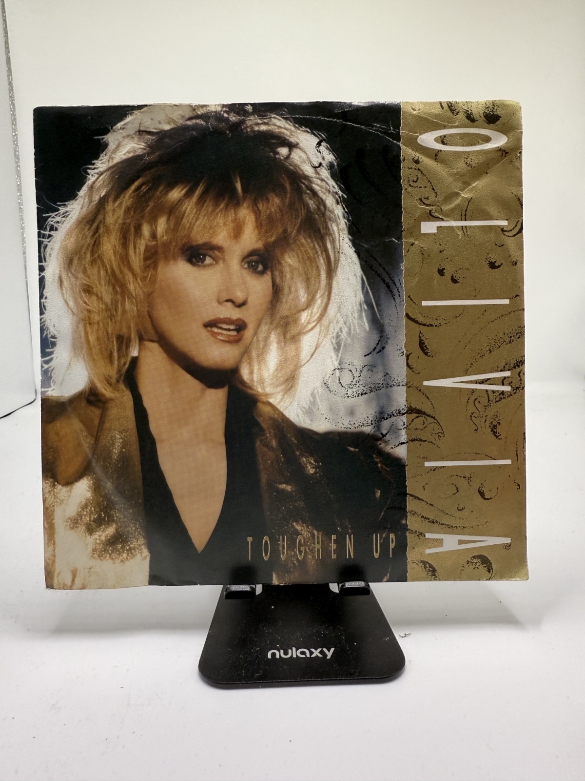 Single / Olivia Newton-John – Toughen Up